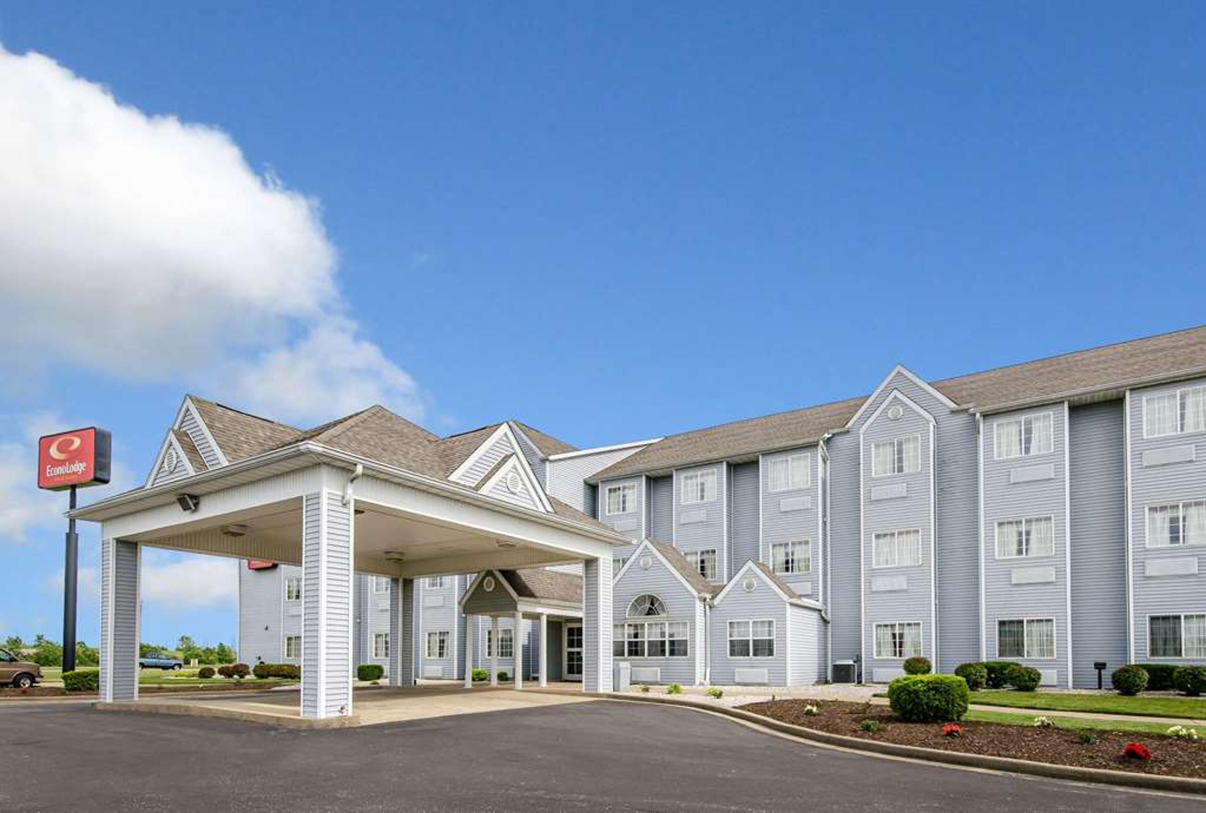 ECONO LODGE  INN & SUITES