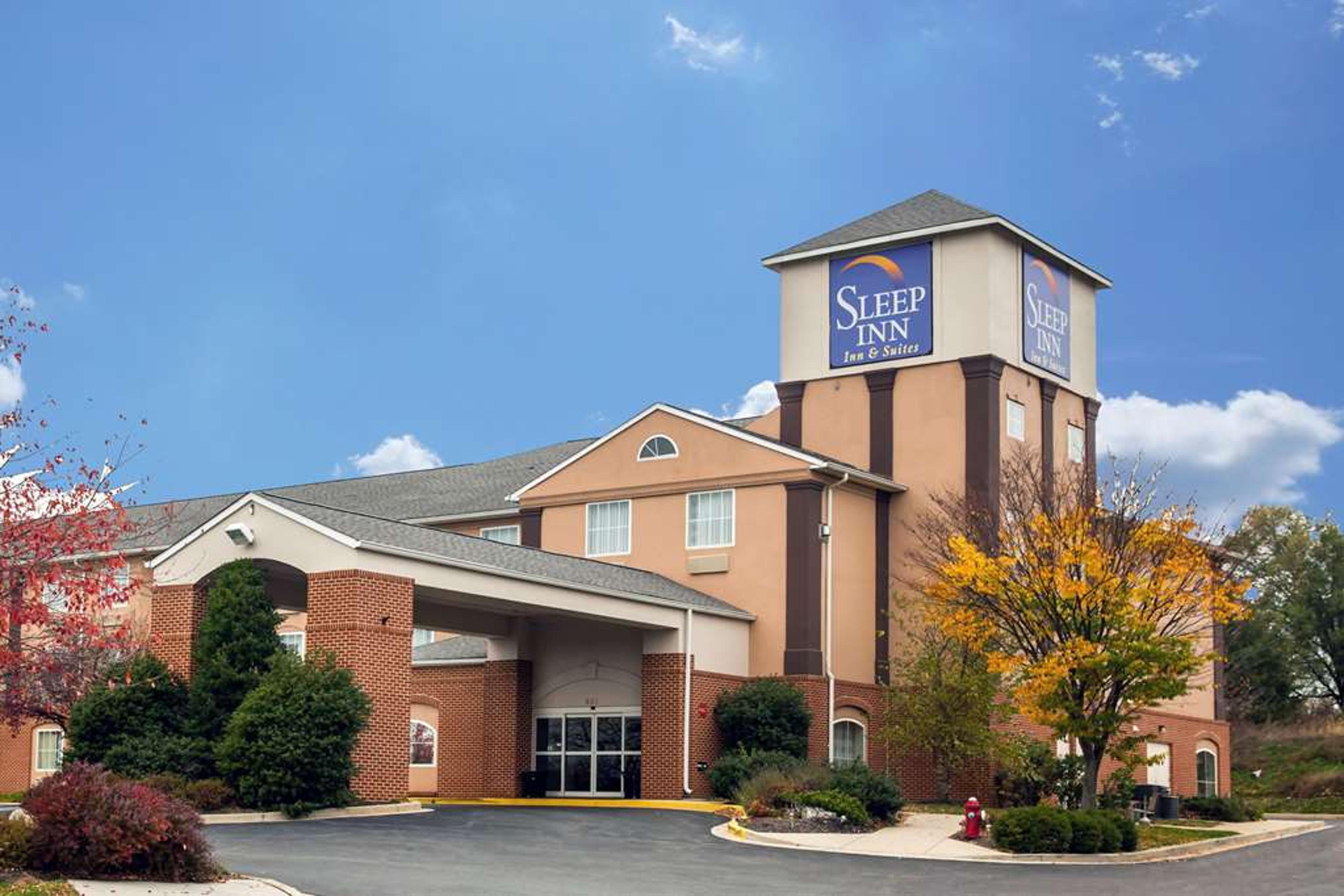 SLEEP INN AND SUITES