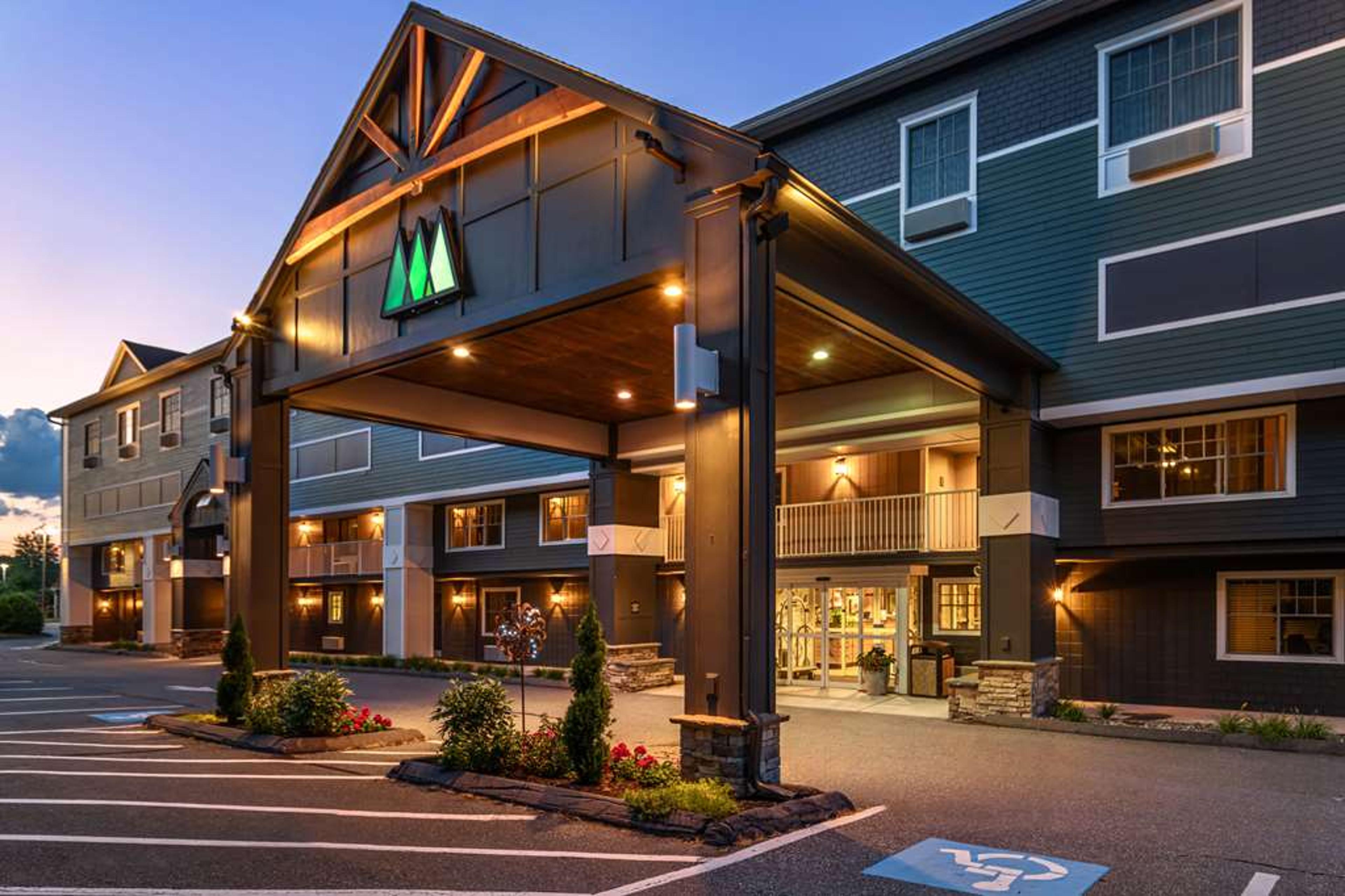 MAINE EVERGREEN HOTEL AN ASCEND COL