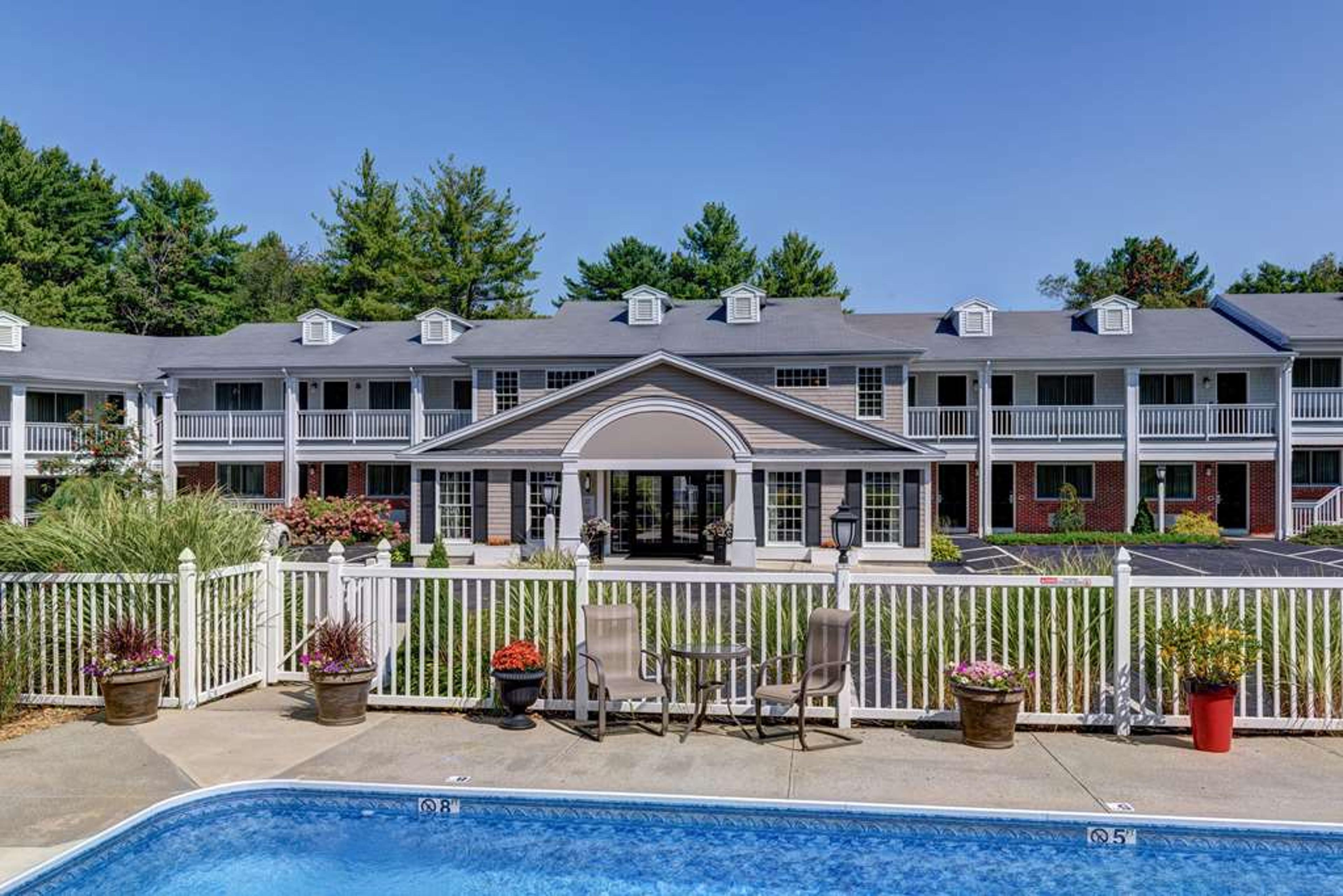 PORT INN & SUITES KENNEBUNK AN ASCE
