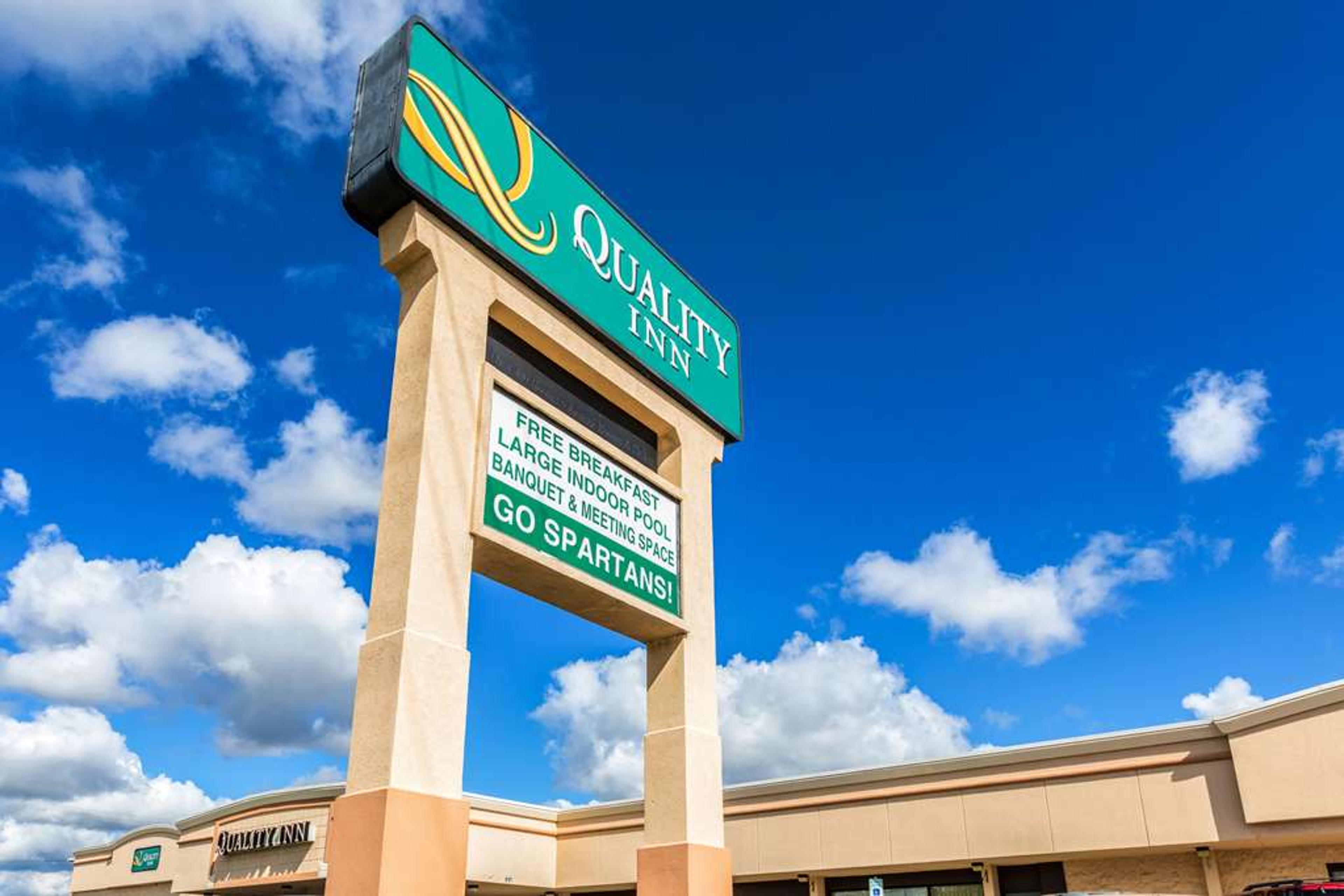 QUALITY INN UNIVERSITY