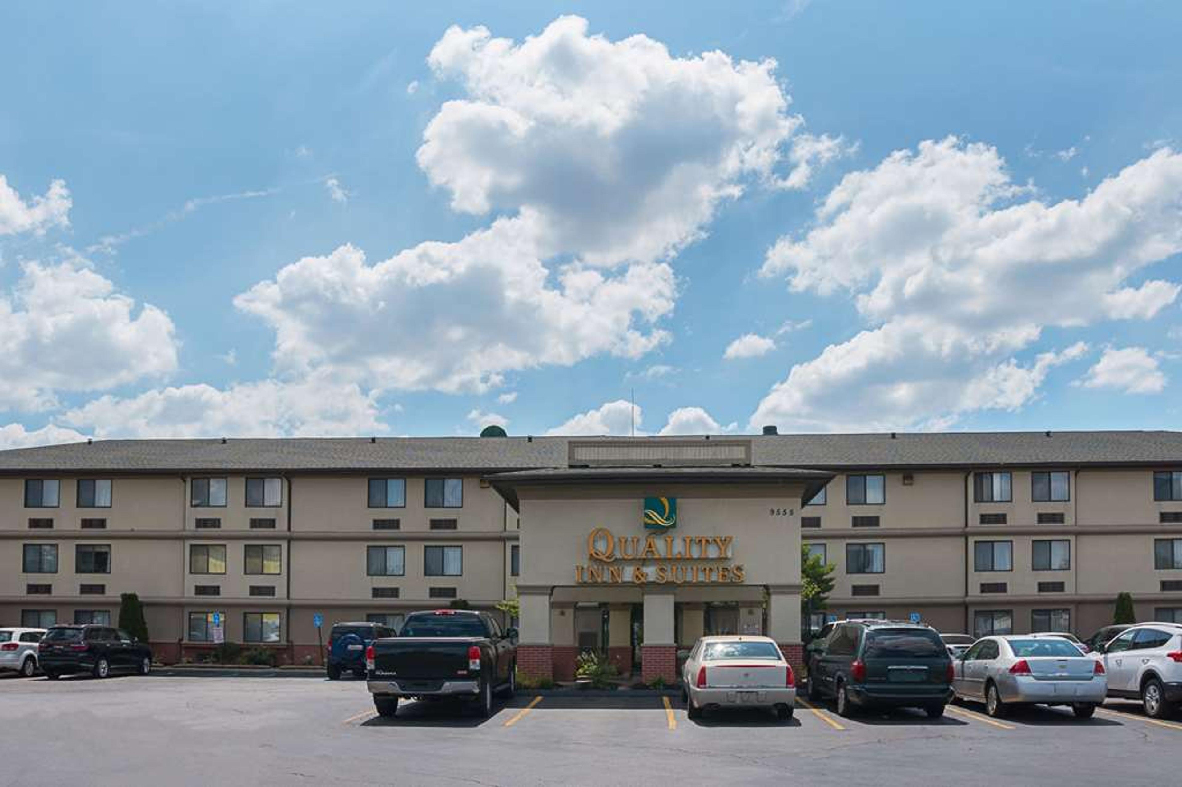 QUALITY INN & SUITES DETROIT METRO