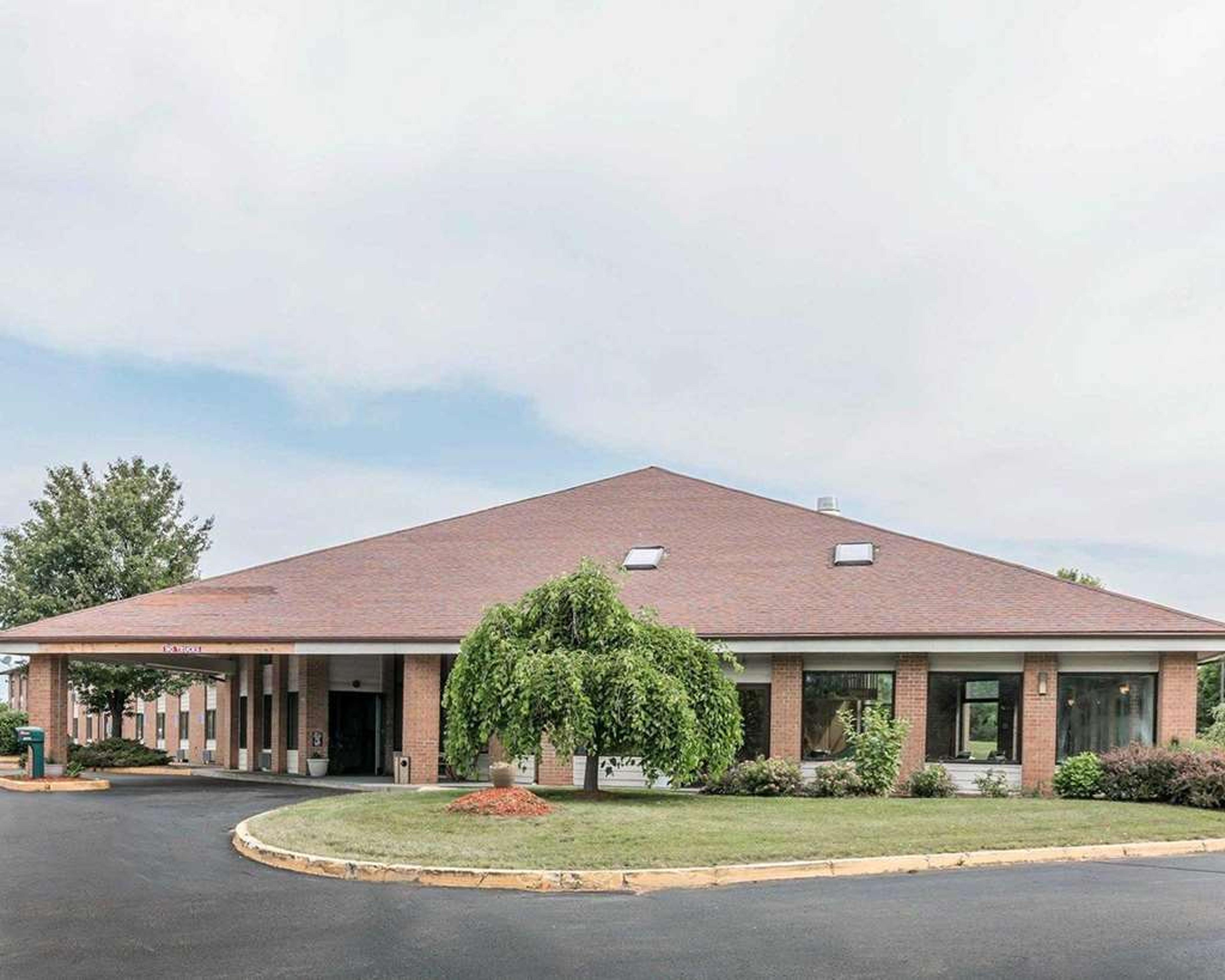 QUALITY INN GRAND RAPIDS NORTH