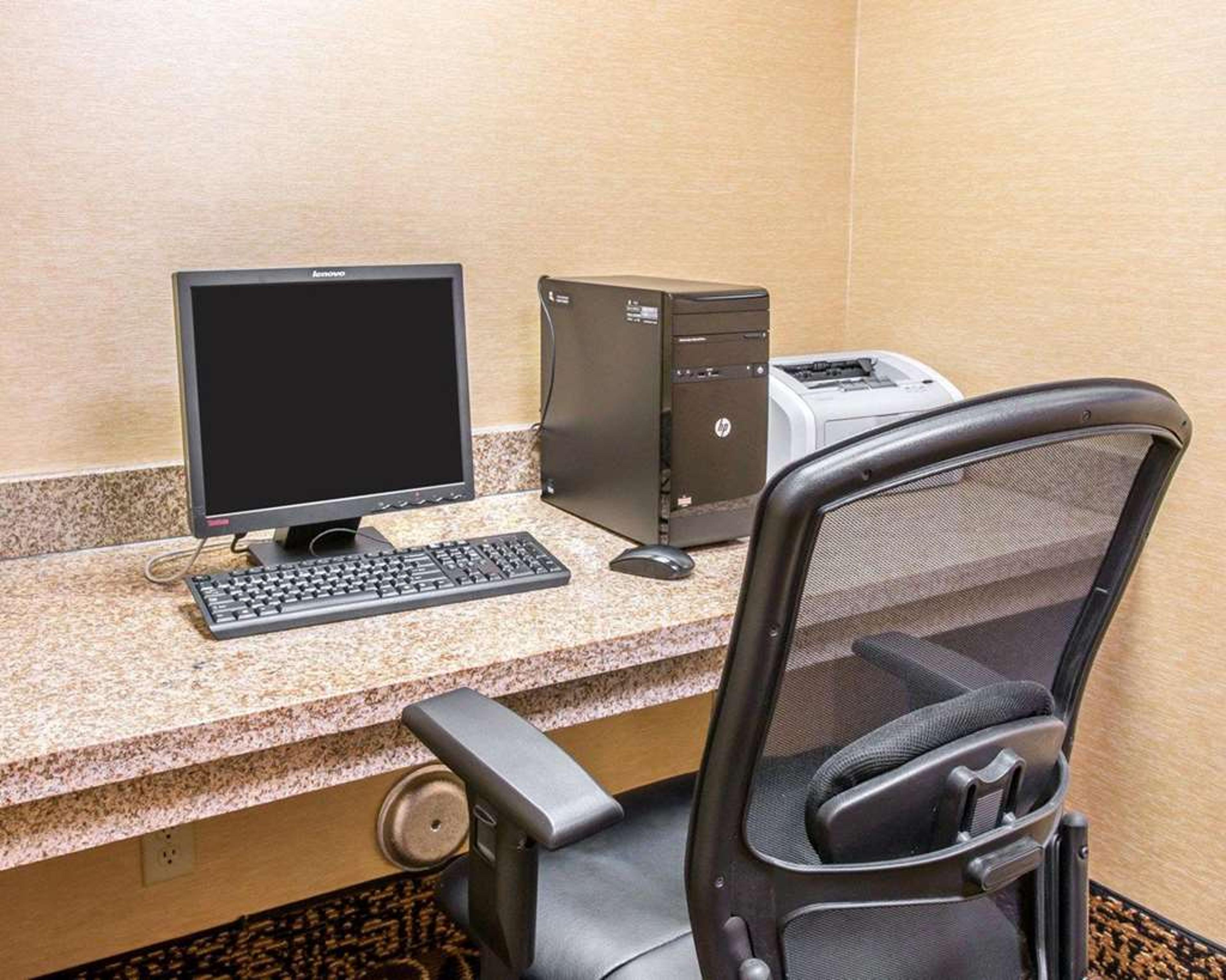 Hotel Photo 5