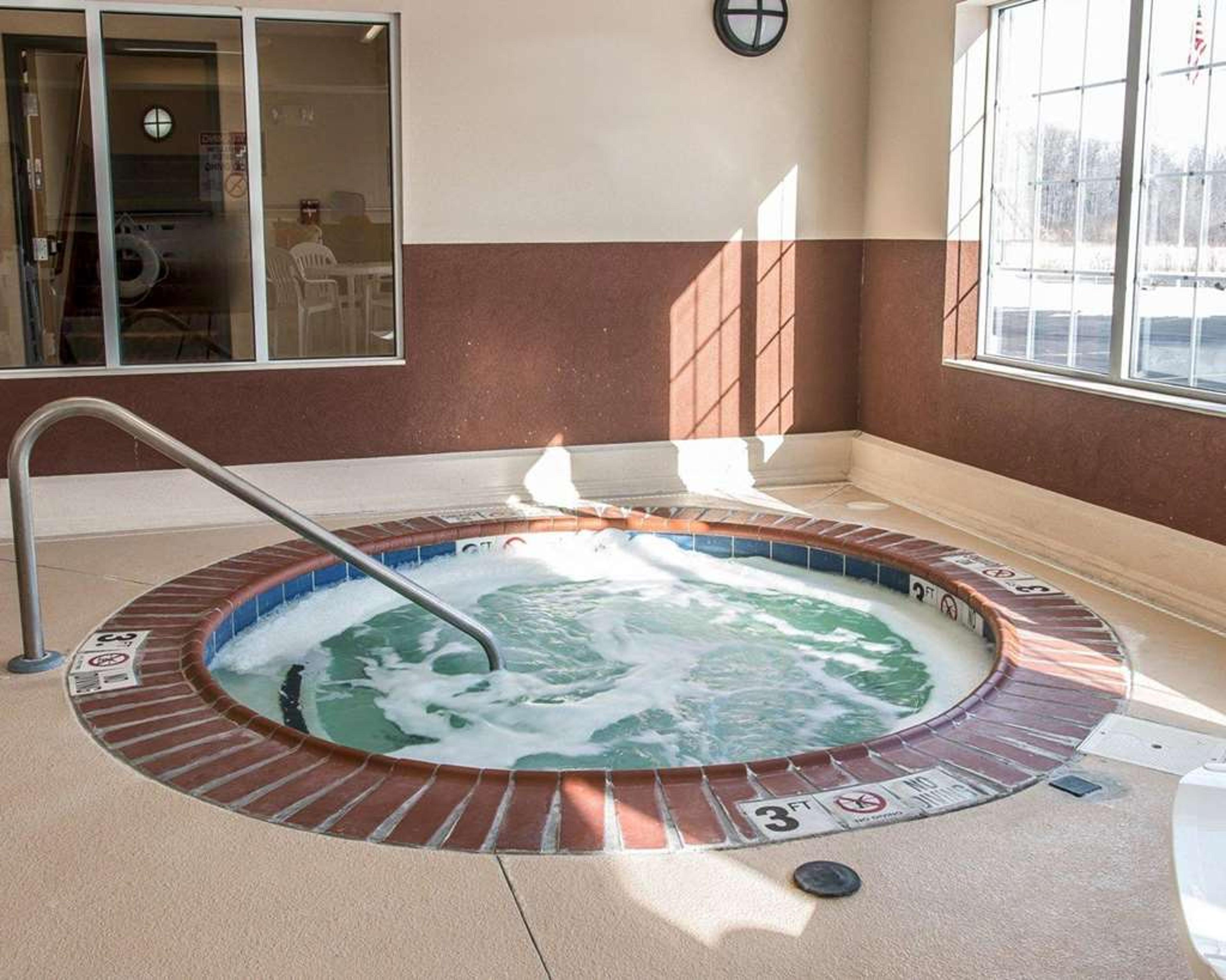 QUALITY INN NEAR INTERSTATE I94