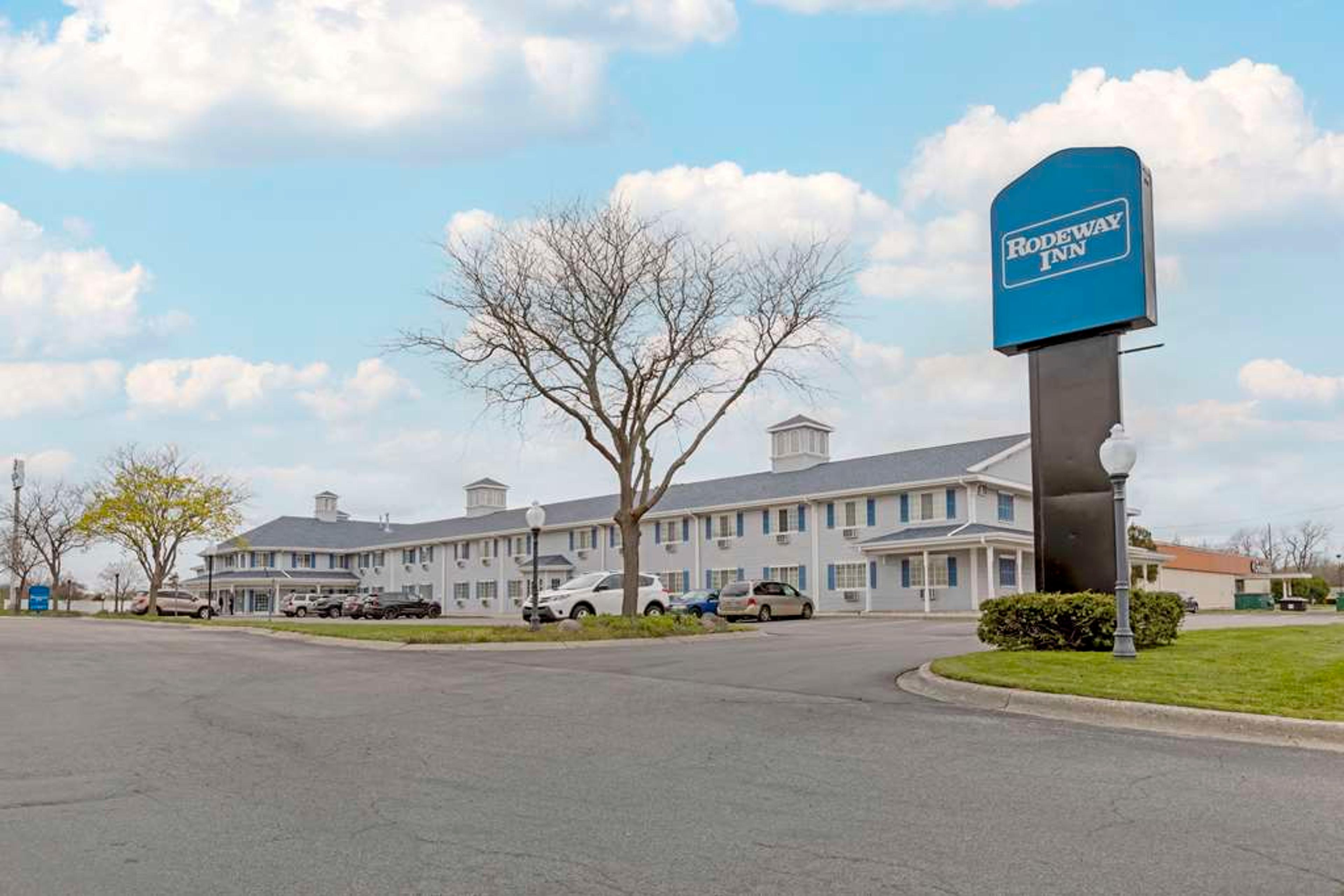 Rodeway Inn Grandville - Grand Rapids