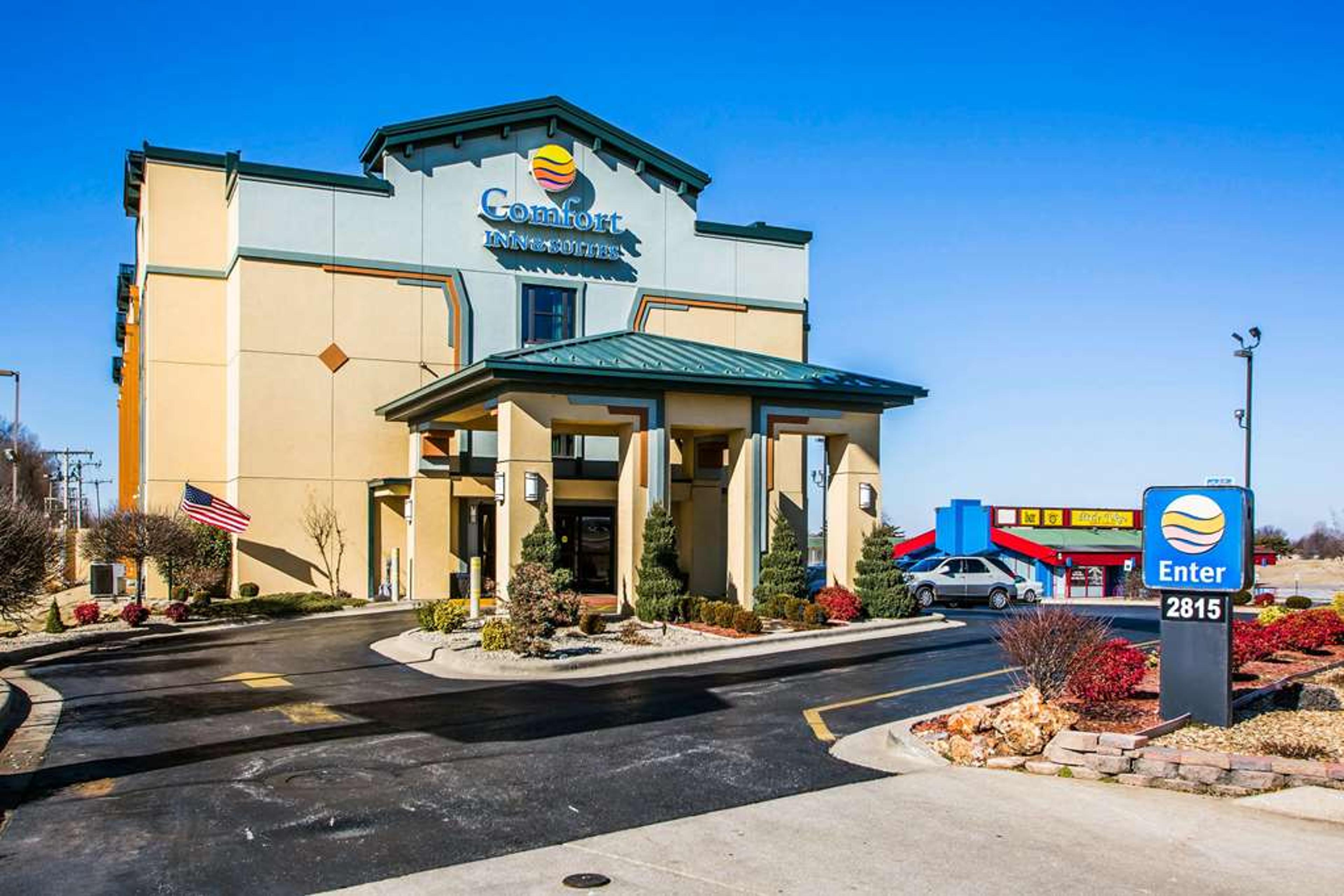 COMFORT INN & SUITES SPRINGFIELD I-