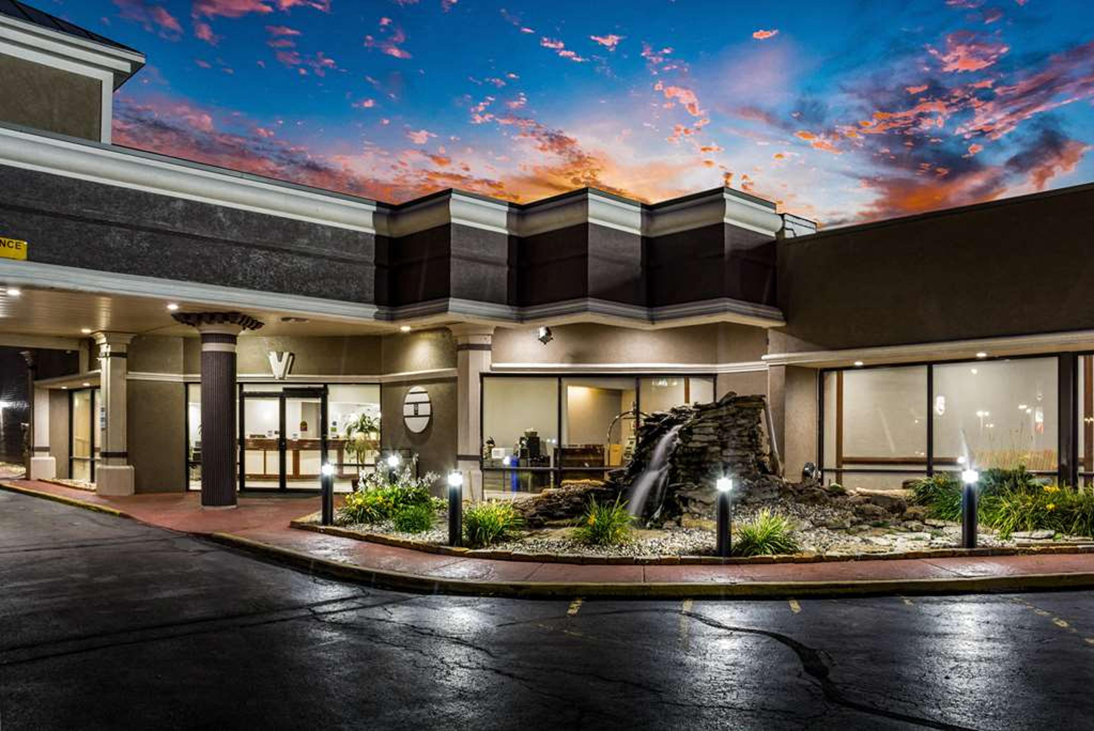 Hotel Photo 5