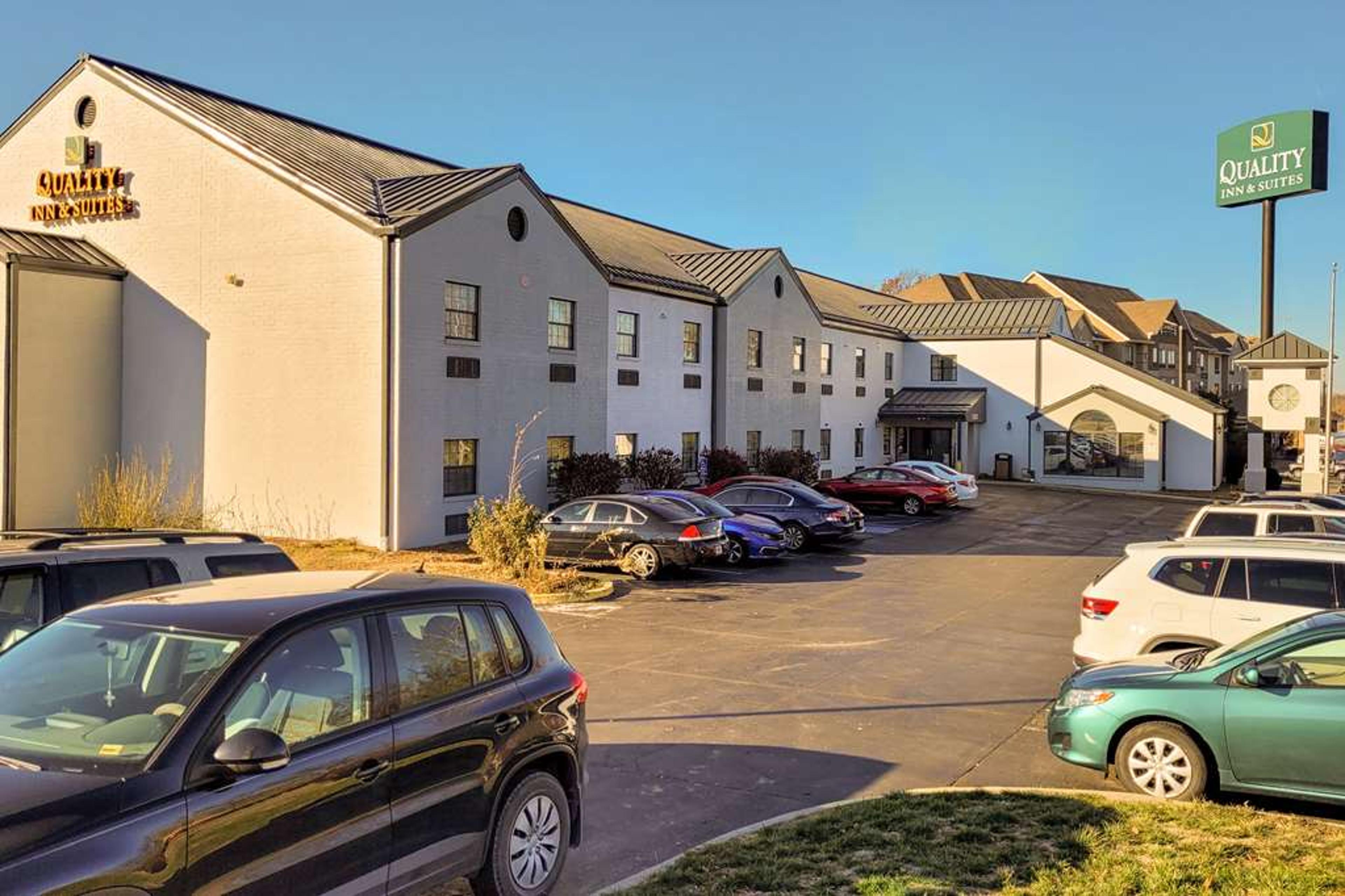 QUALITY INN AND SUITES COLUMBIA