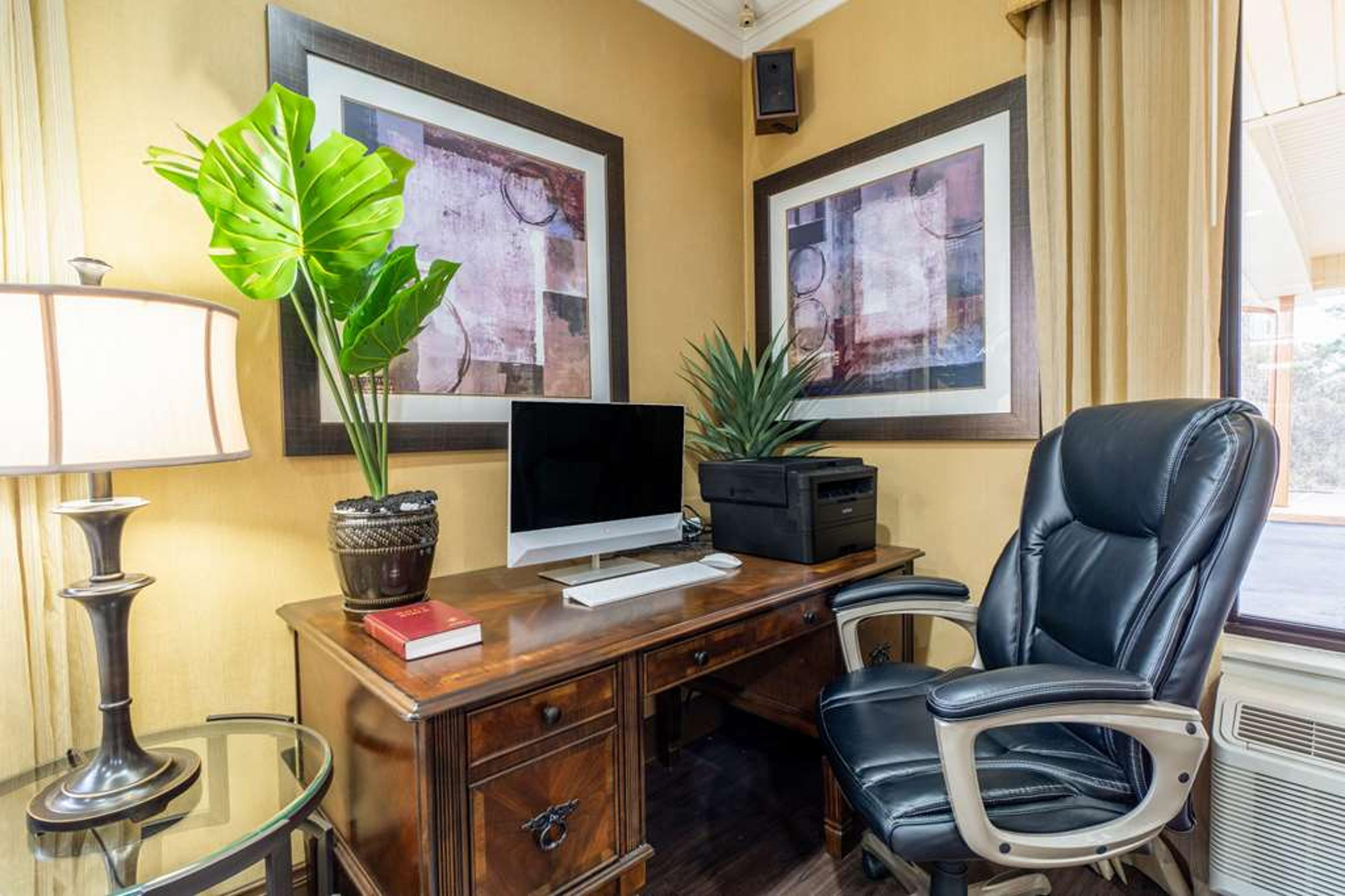Hotel Photo 5