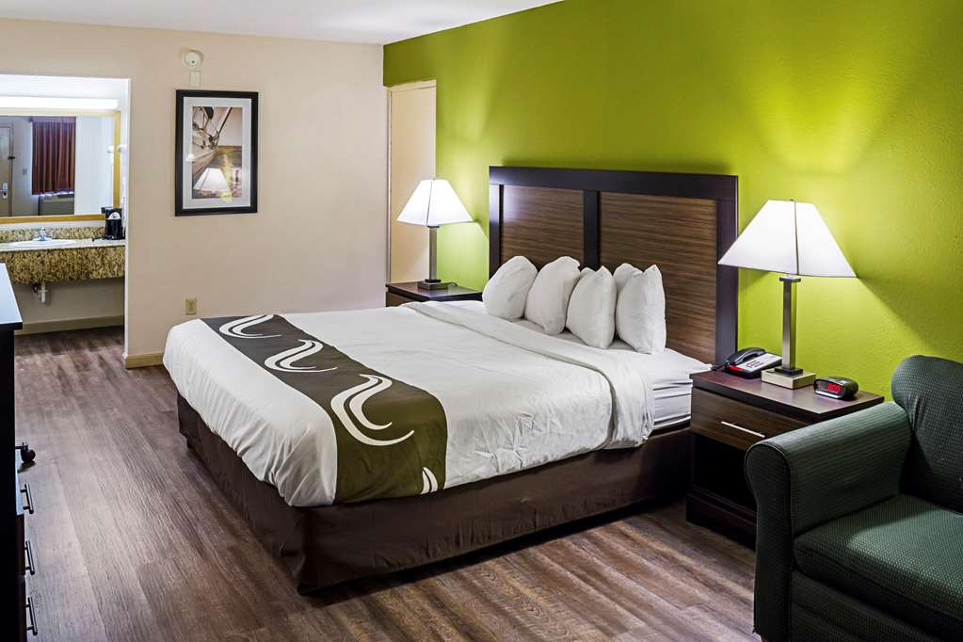 QUALITY INN BILOXI BEACH