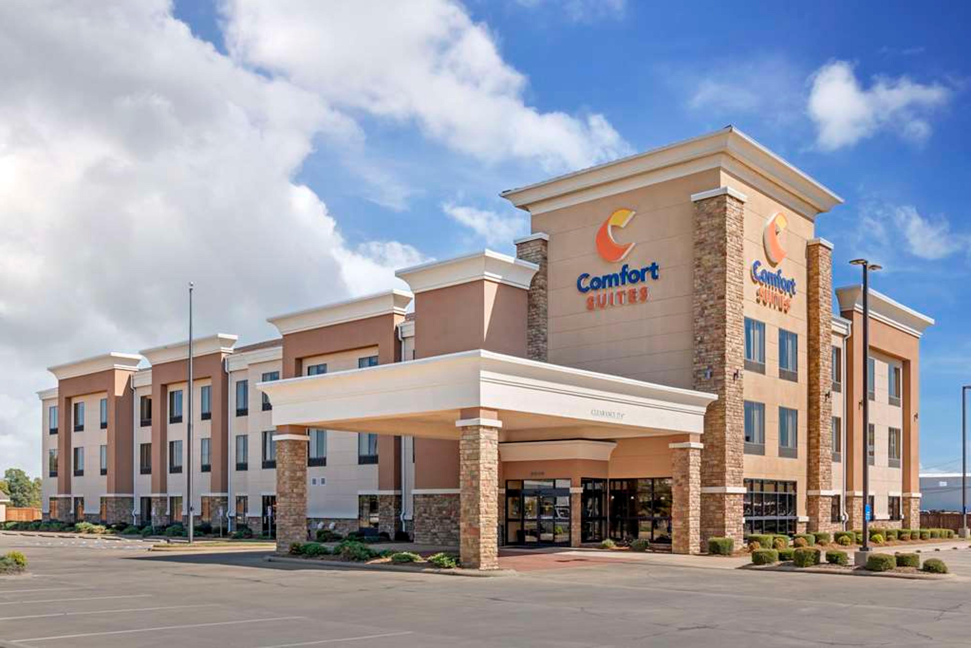 COMFORT SUITES GREENWOOD