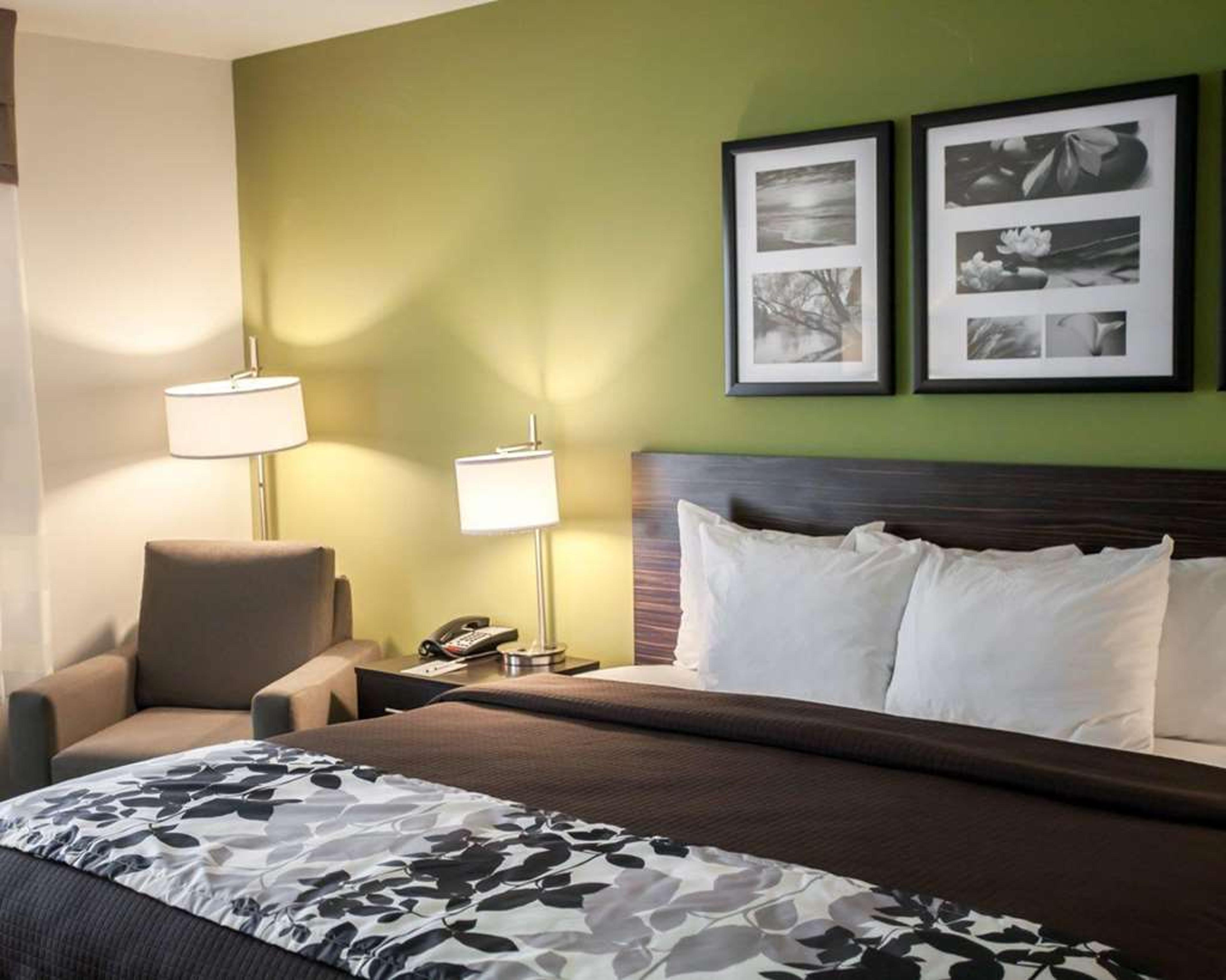 SLEEP INN AND SUITES GULFPORT