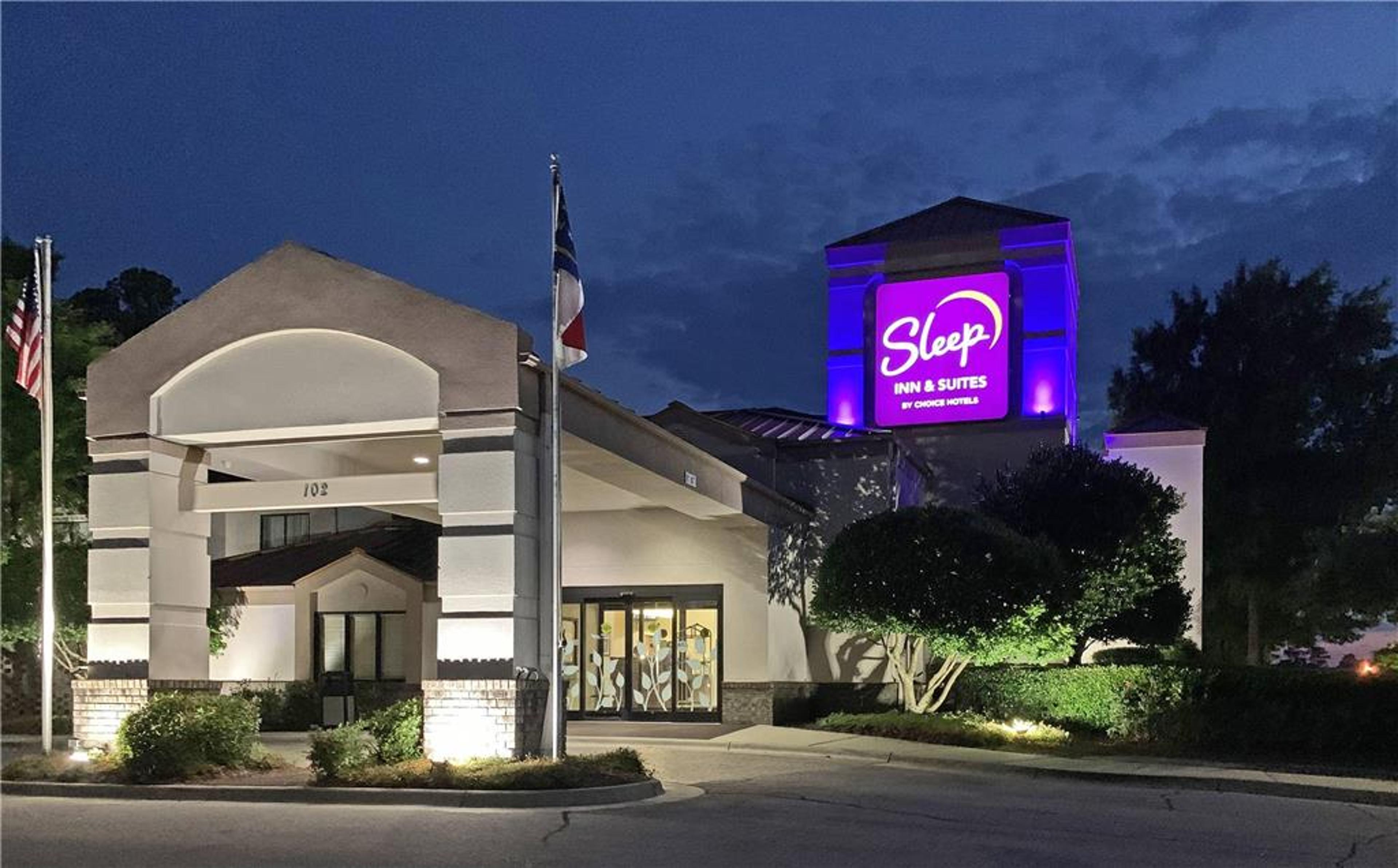 SLEEP INN AND SUITES SPRING LAKE -