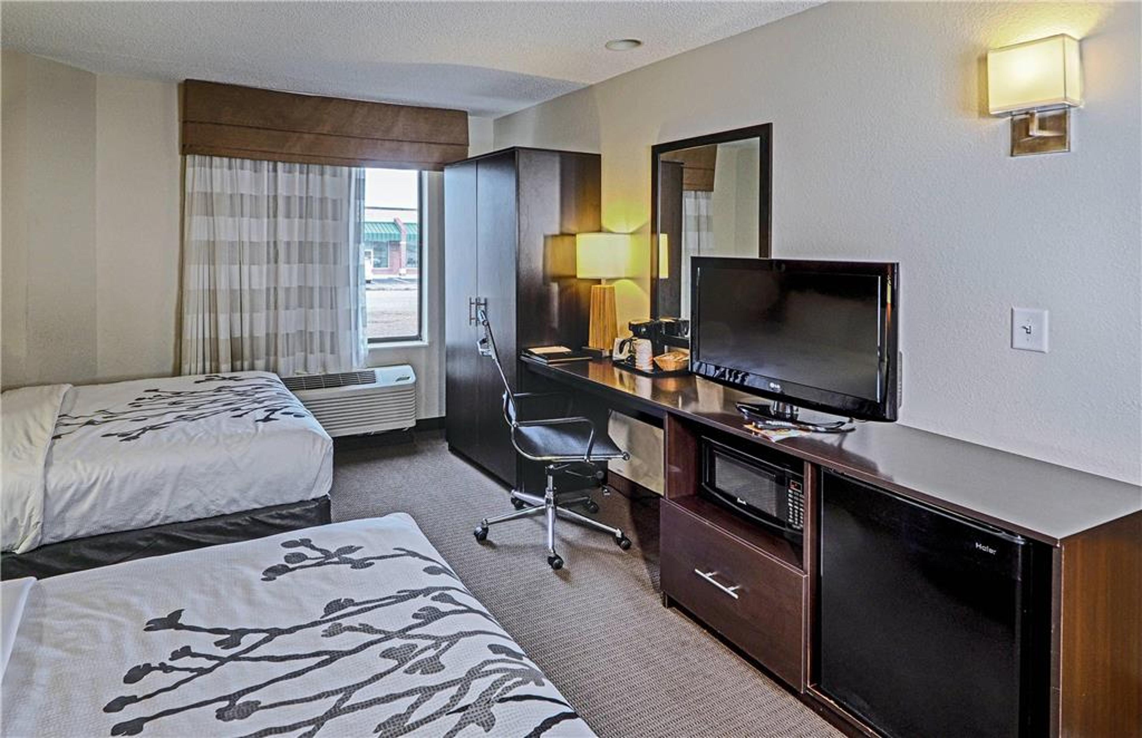 SLEEP INN AND SUITES SPRING LAKE -