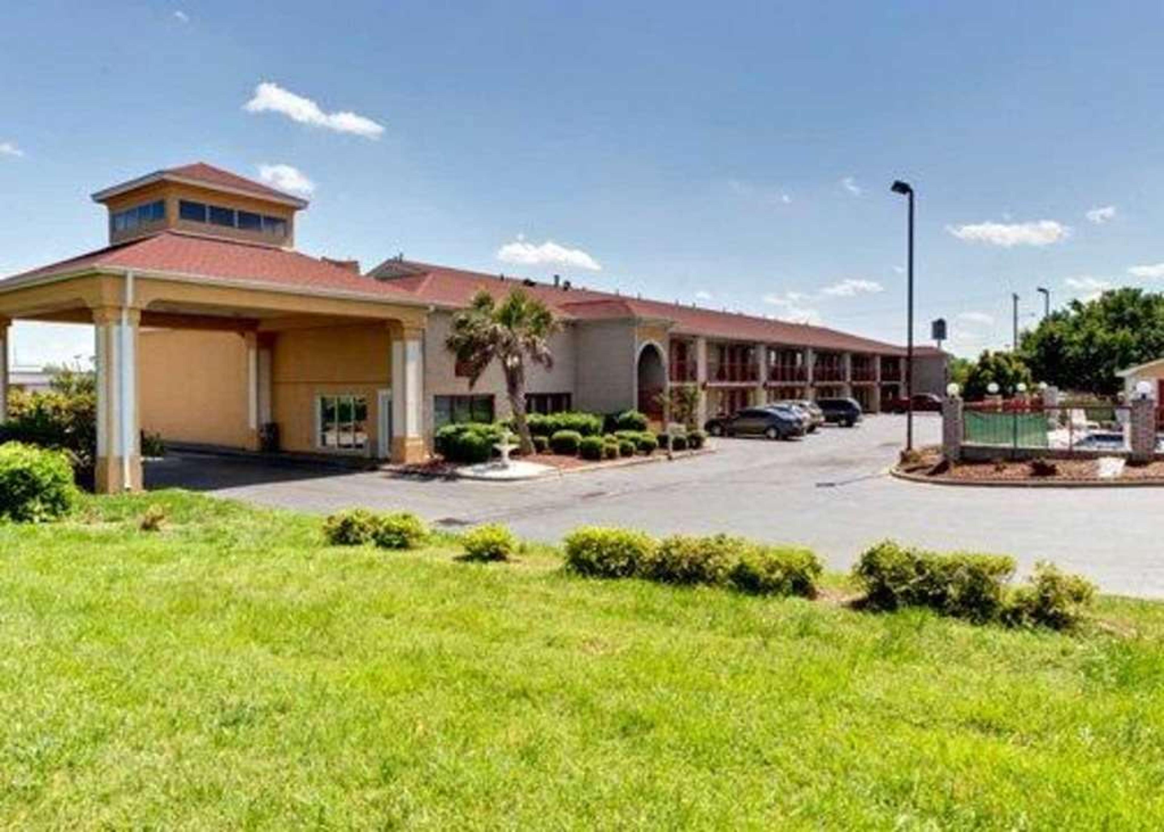 QUALITY INN AND SUITES