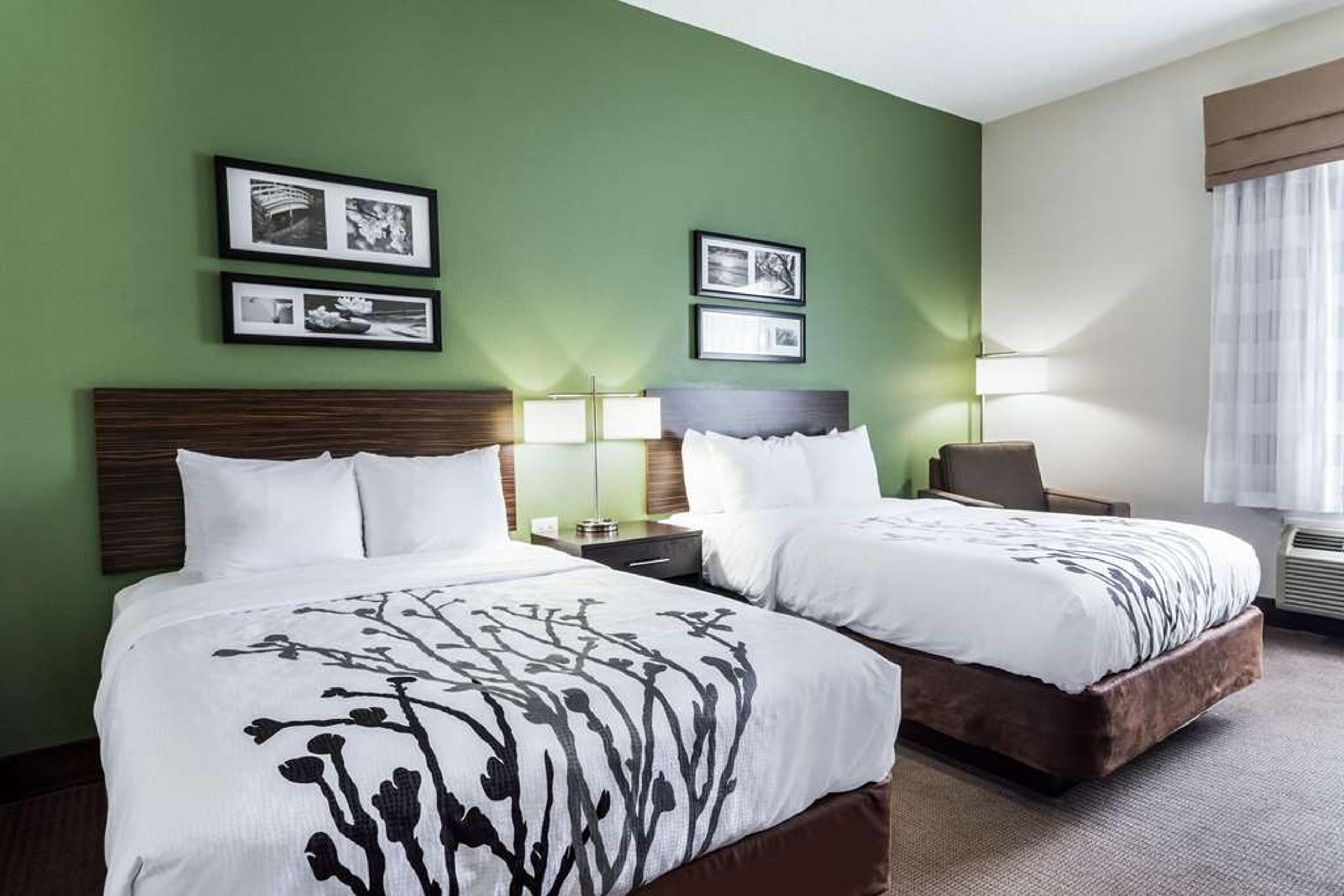 SLEEP INN AND SUITES SMITHFIELD NEA