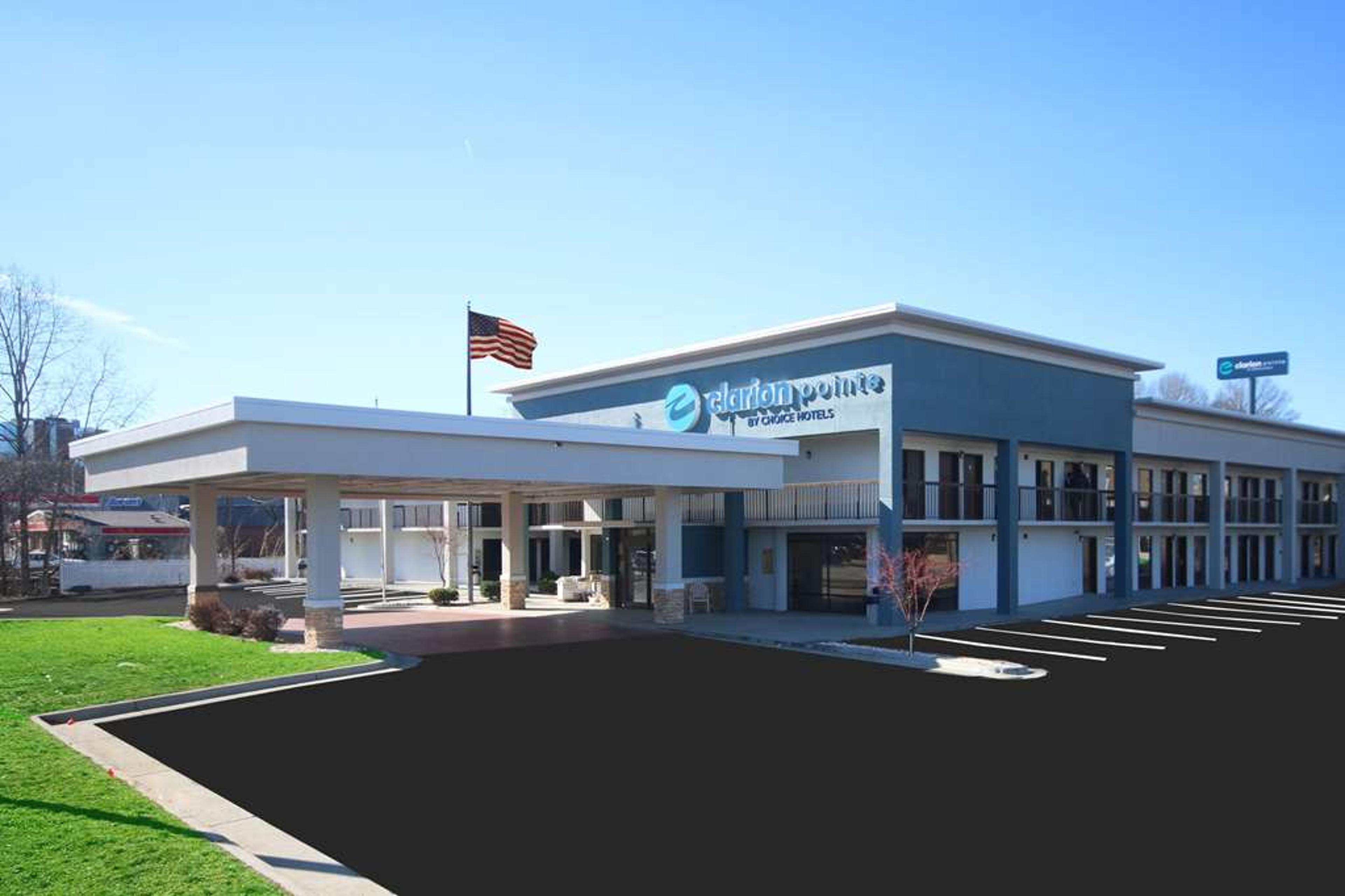 CLARION POINTE STATESVILLE