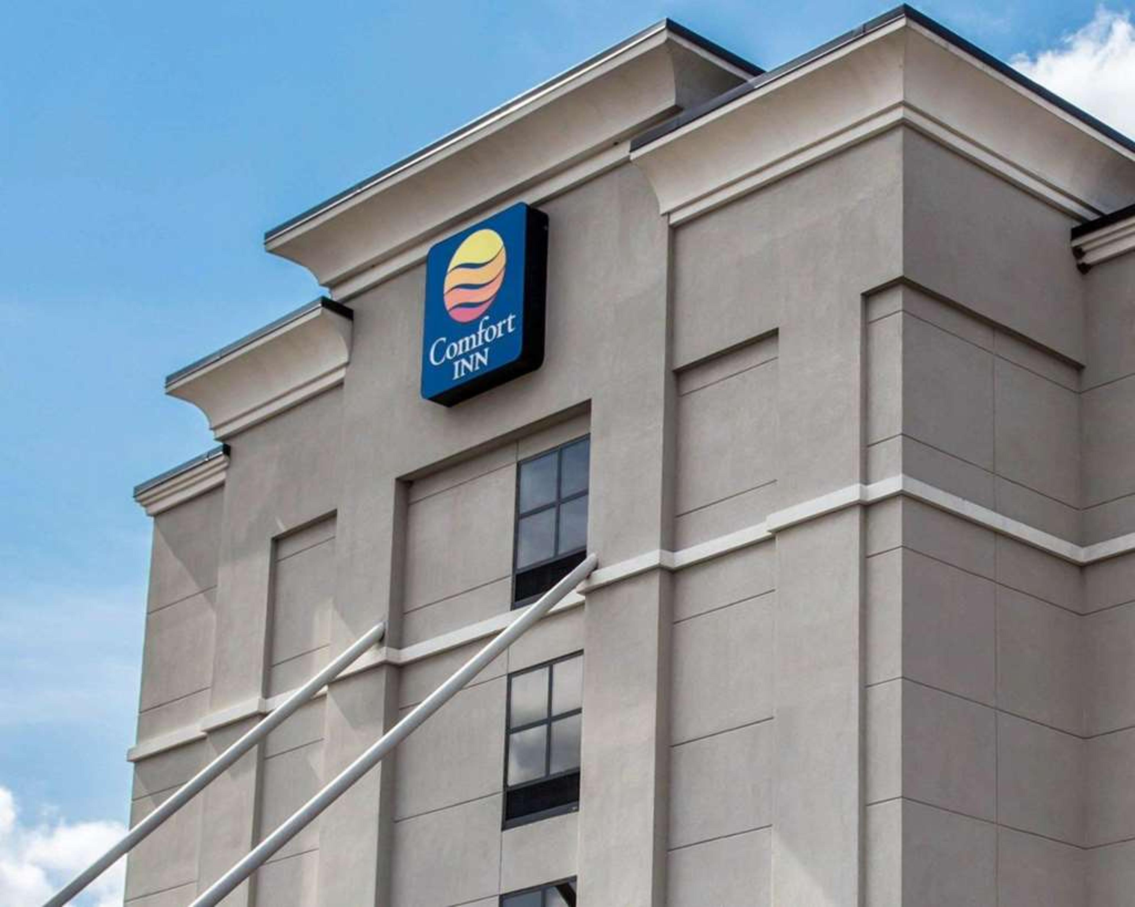 COMFORT INN AND SUITES LUMBERTON CE
