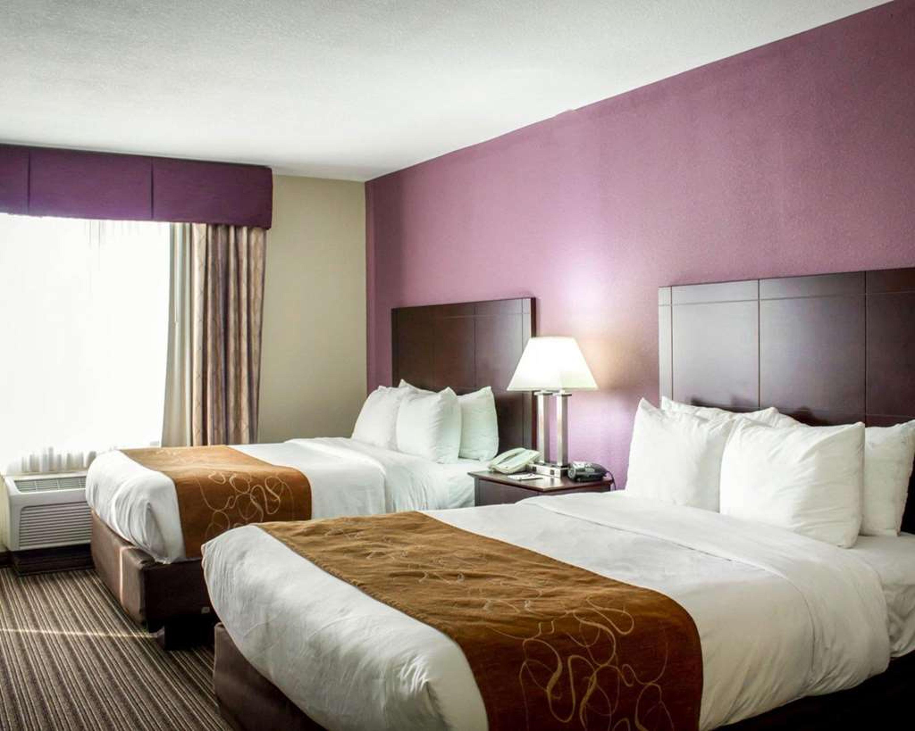 COMFORT SUITES