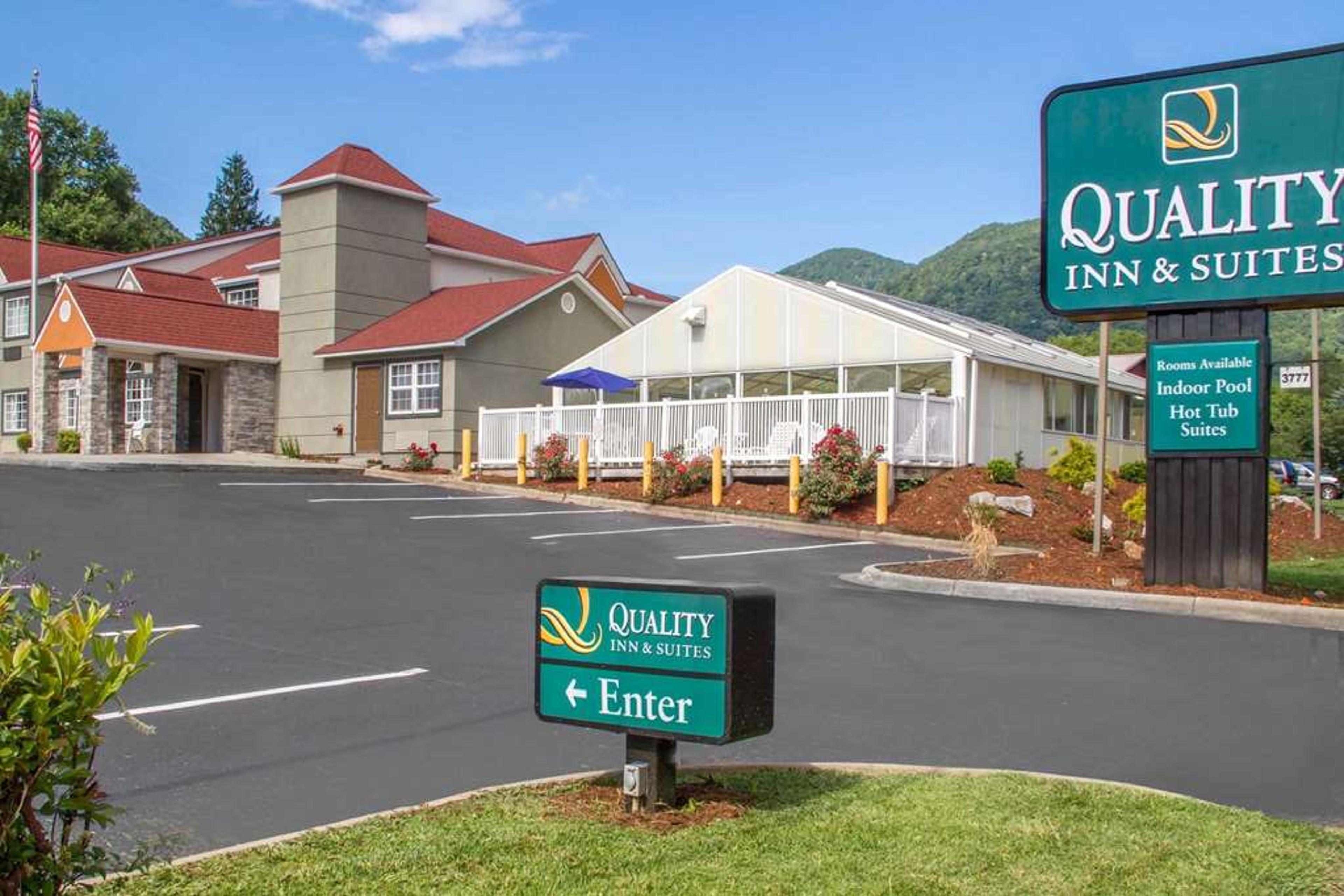 QUALITY INN AND SUITES MAGGIE VALLE