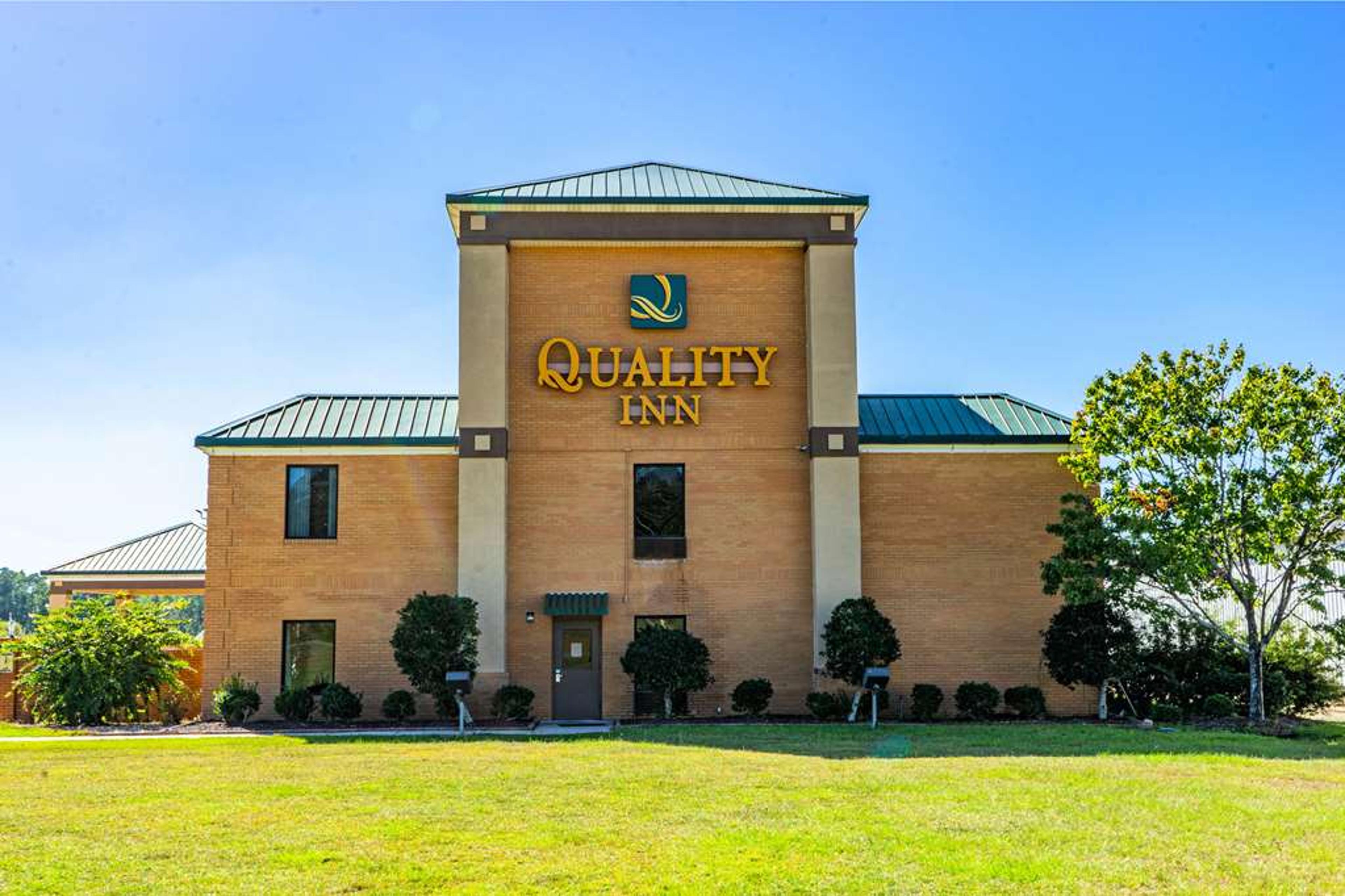 QUALITY INN WHITEVILLE NORTH