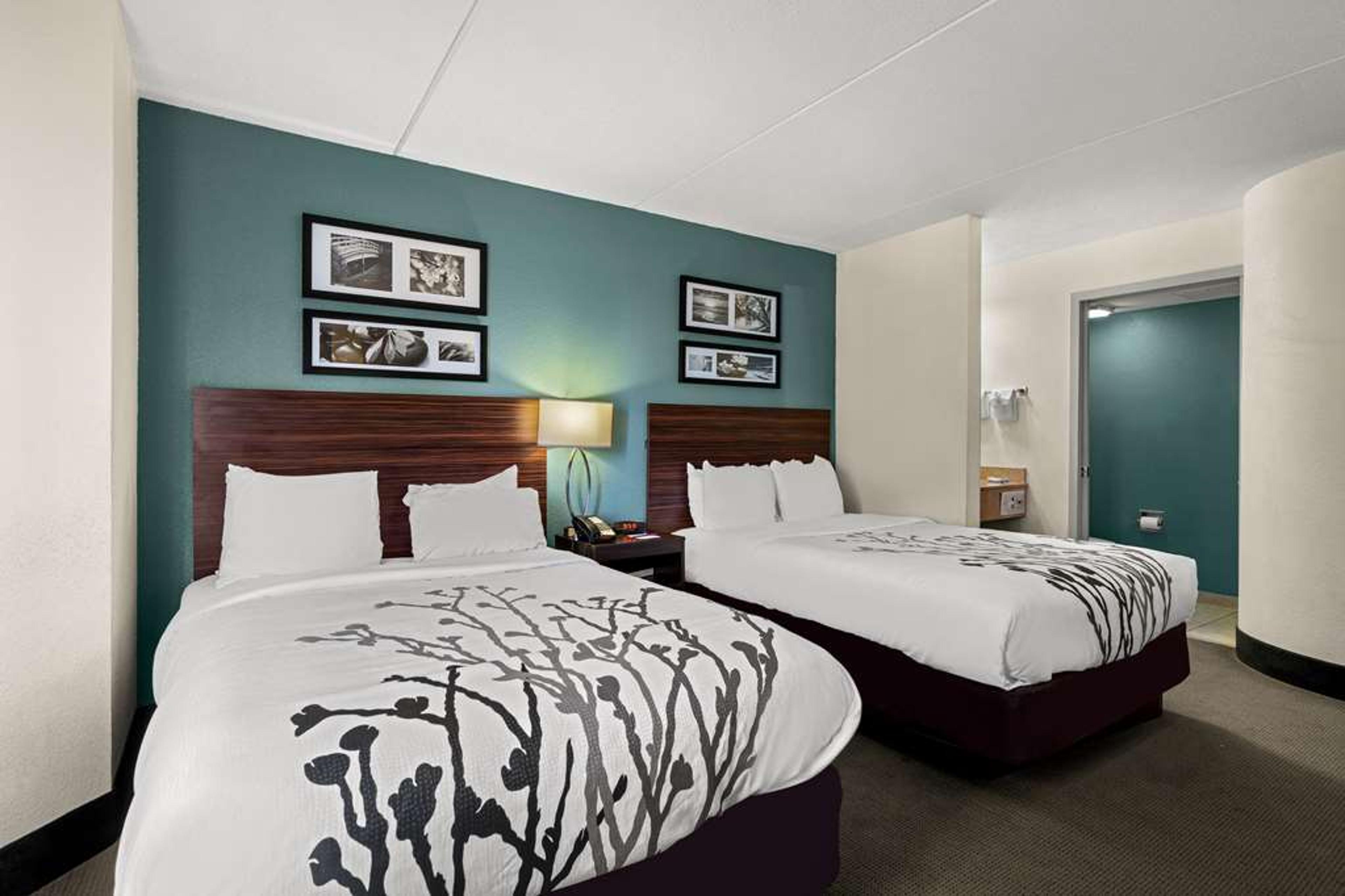 SLEEP INN