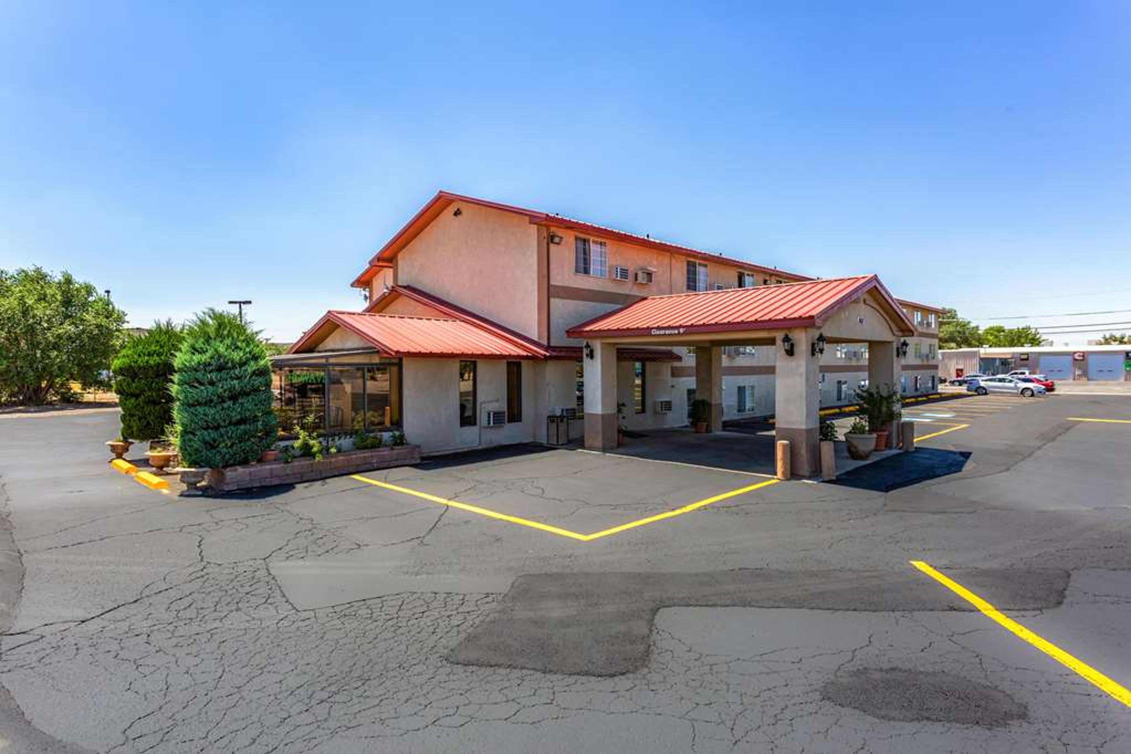 RODEWAY INN