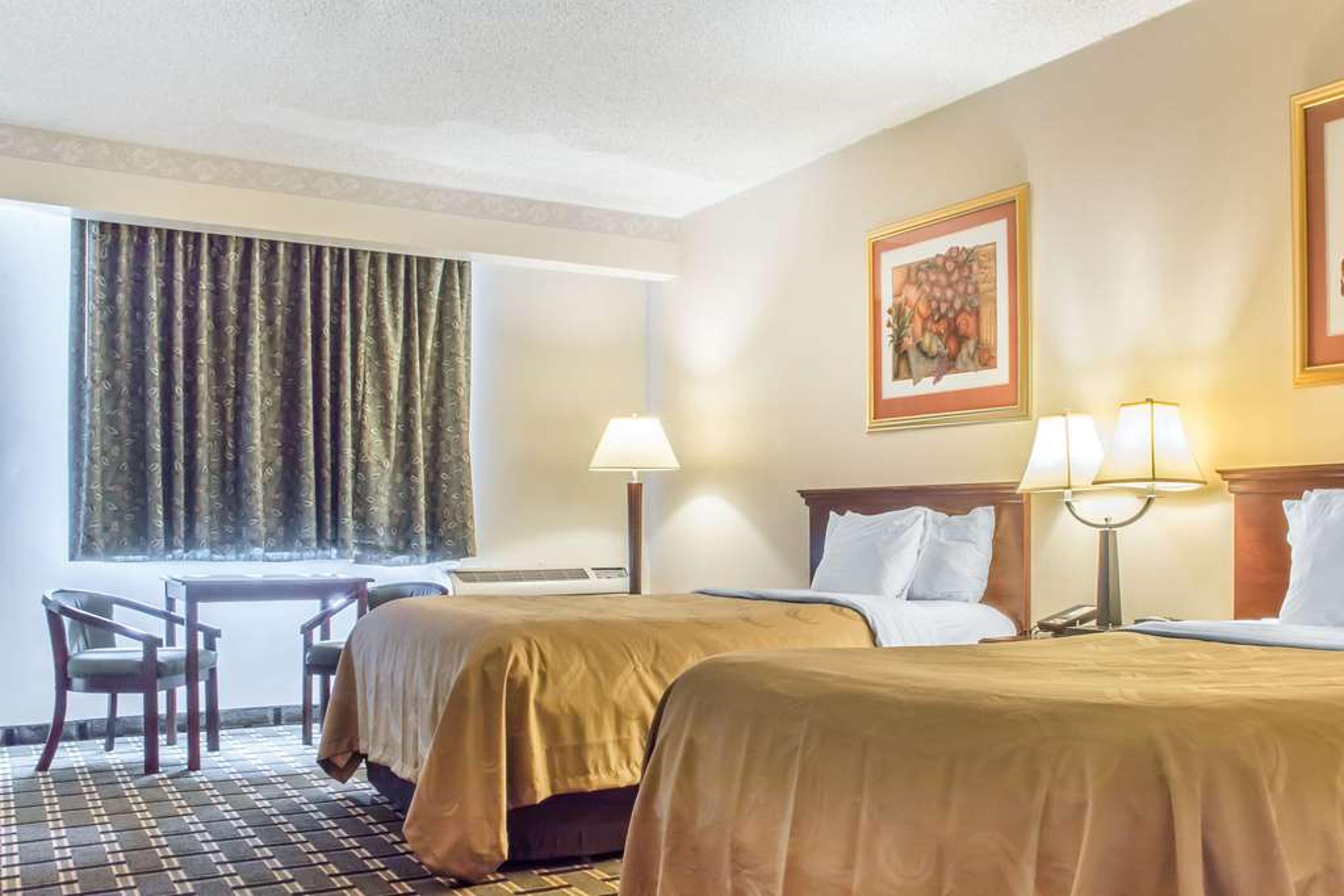 QUALITY INN & SUITES PALM ISLAND IN