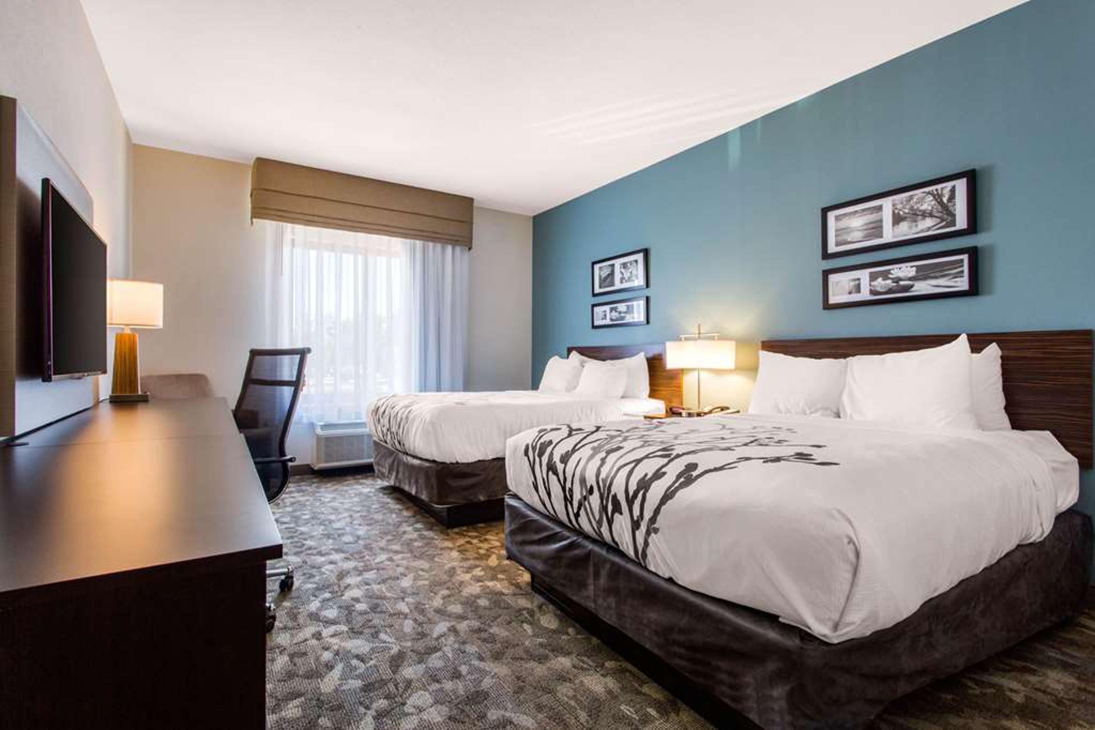 SLEEP INN AND SUITES MIDDLETOWN - G
