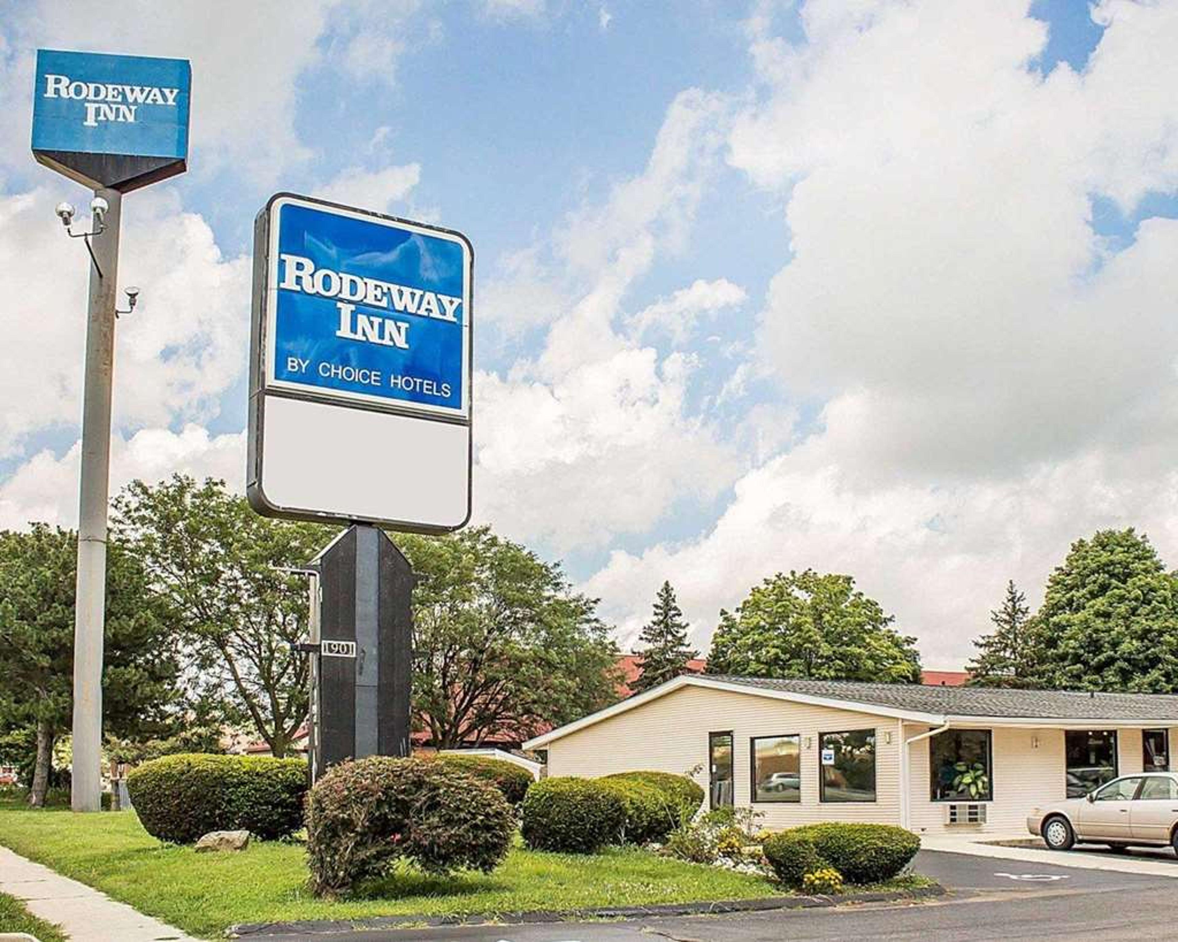 RODEWAY INN