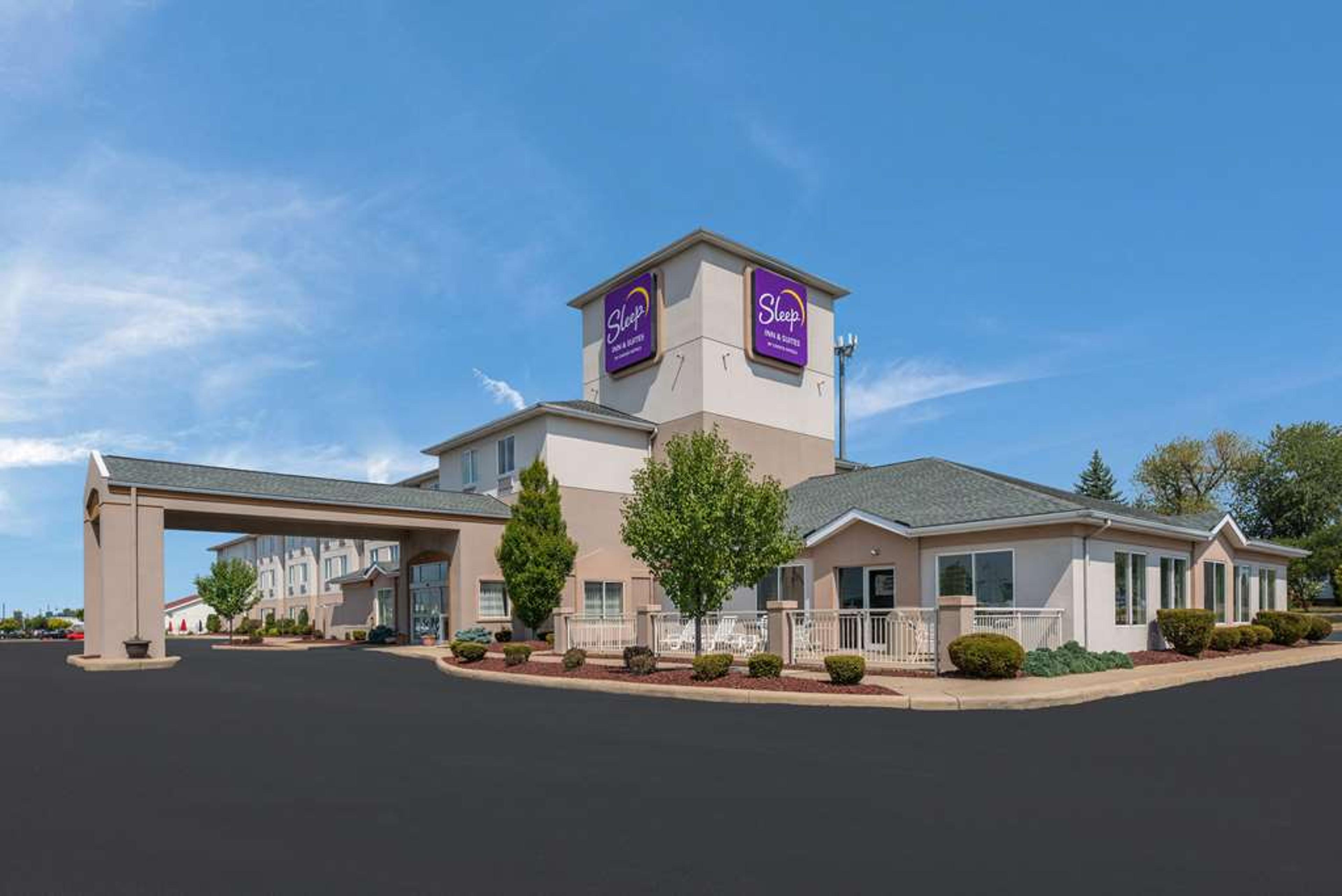 SLEEP INN AND SUITES
