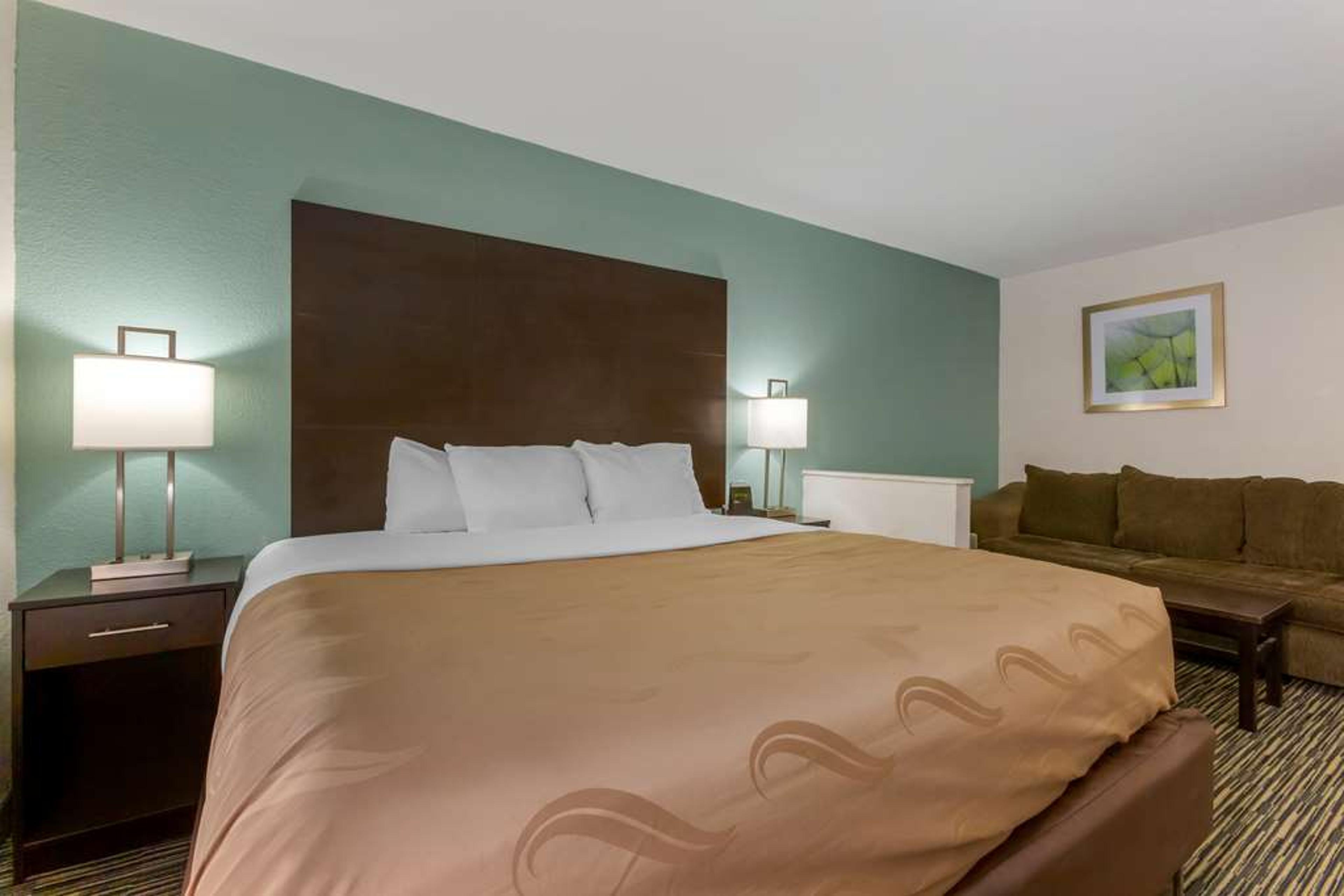 QUALITY INN ALEXIS RD