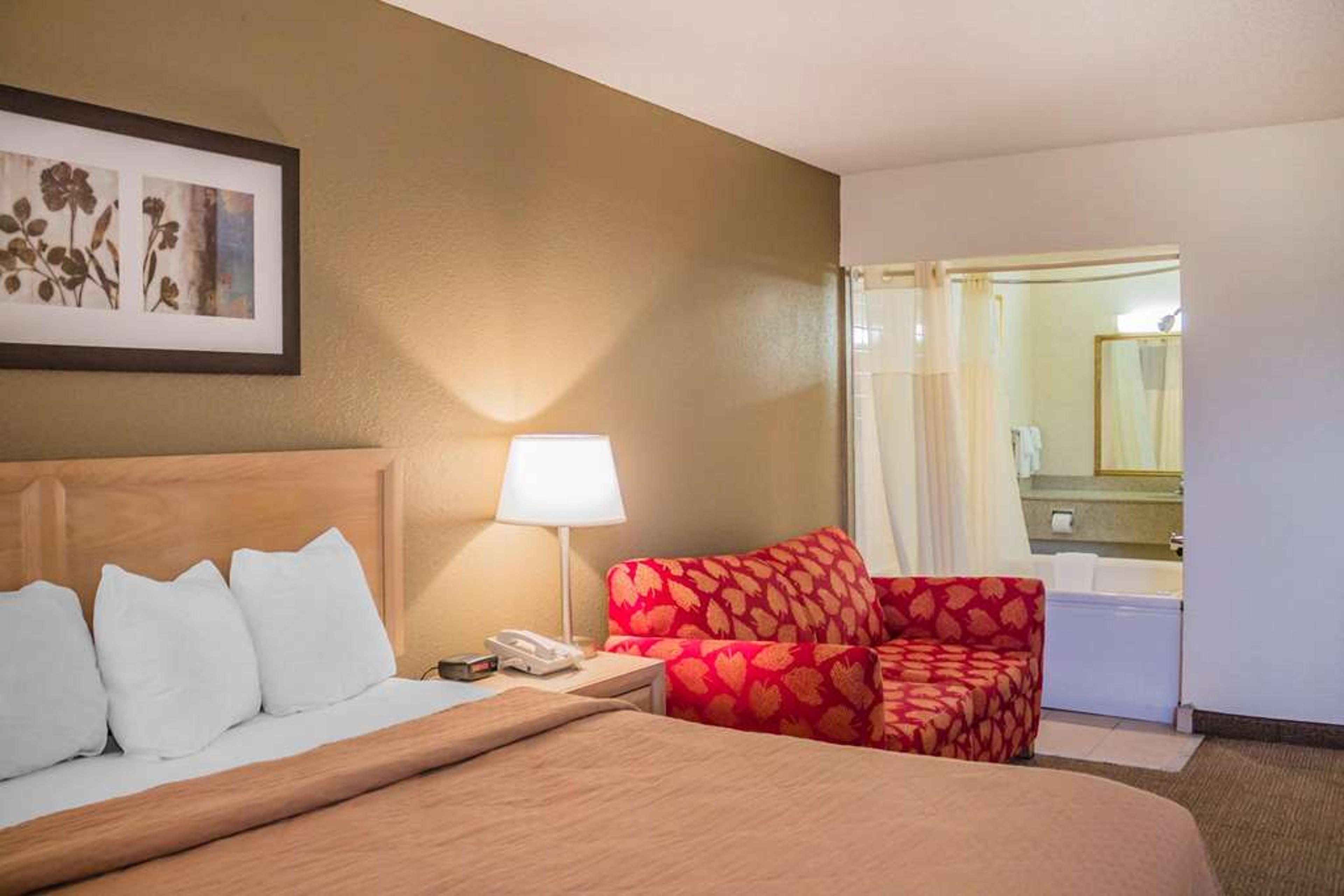QUALITY INN PORT CLINTON WATERFRONT
