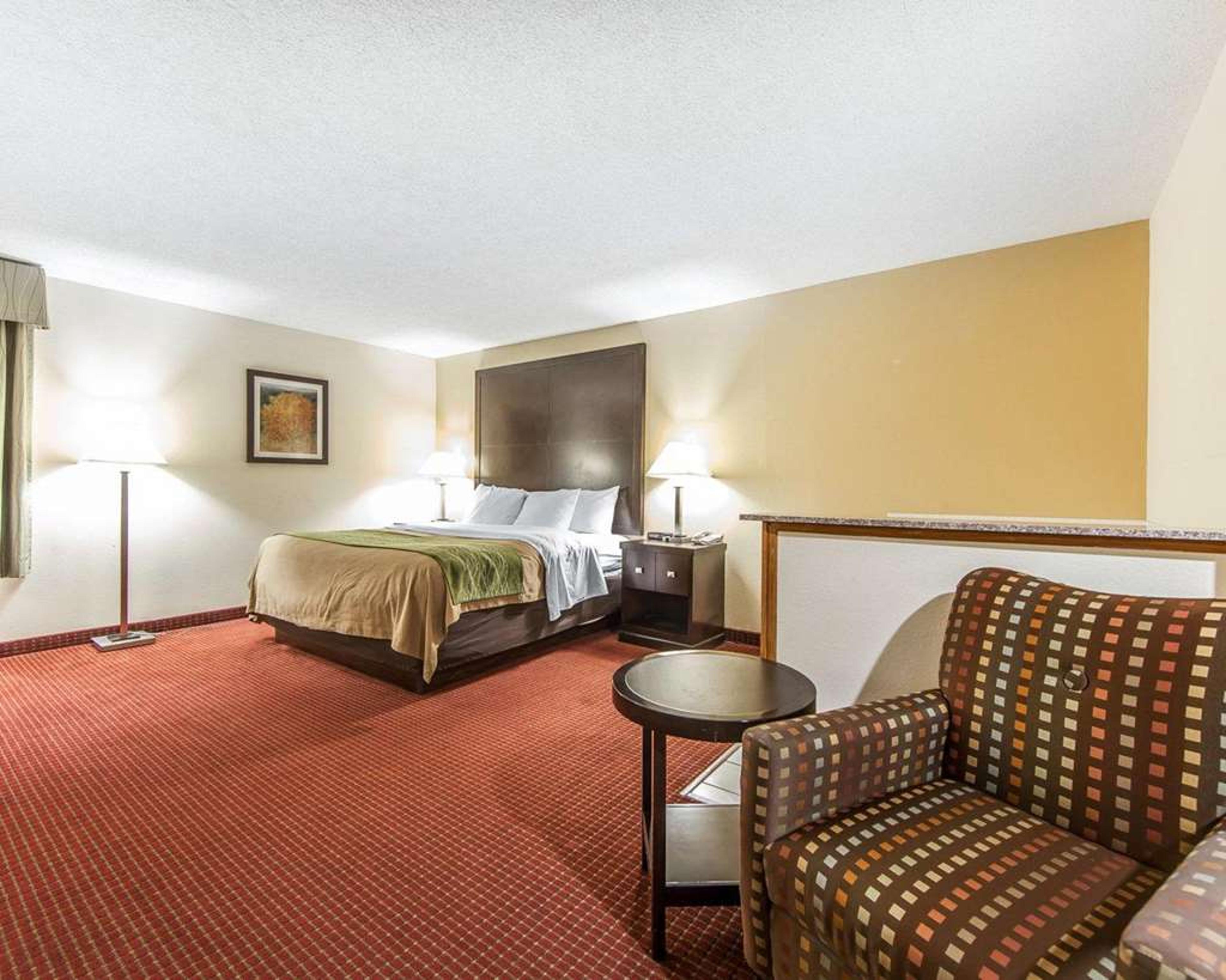 QUALITY INN AND SUITES PORTSMOUTH
