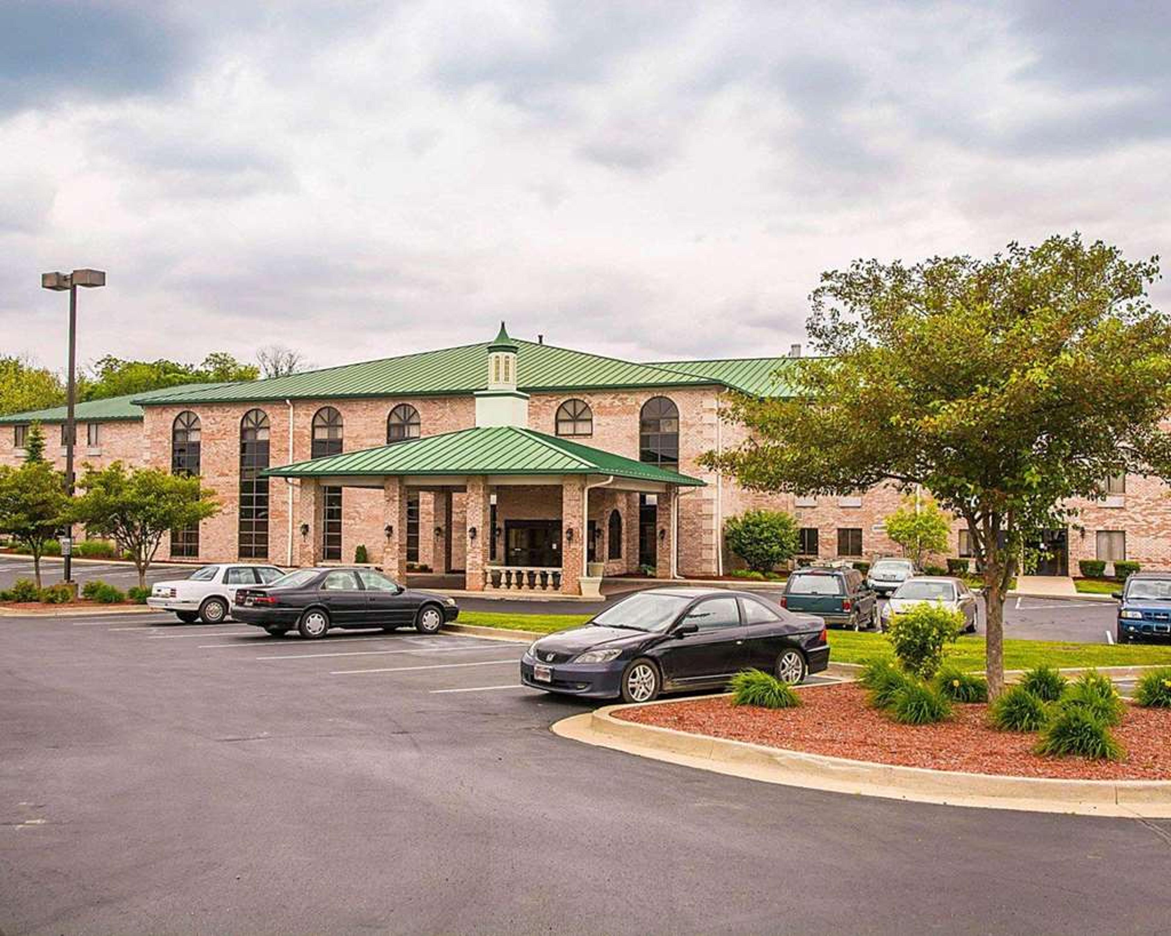 QUALITY INN AND SUITES CINCINNATI I