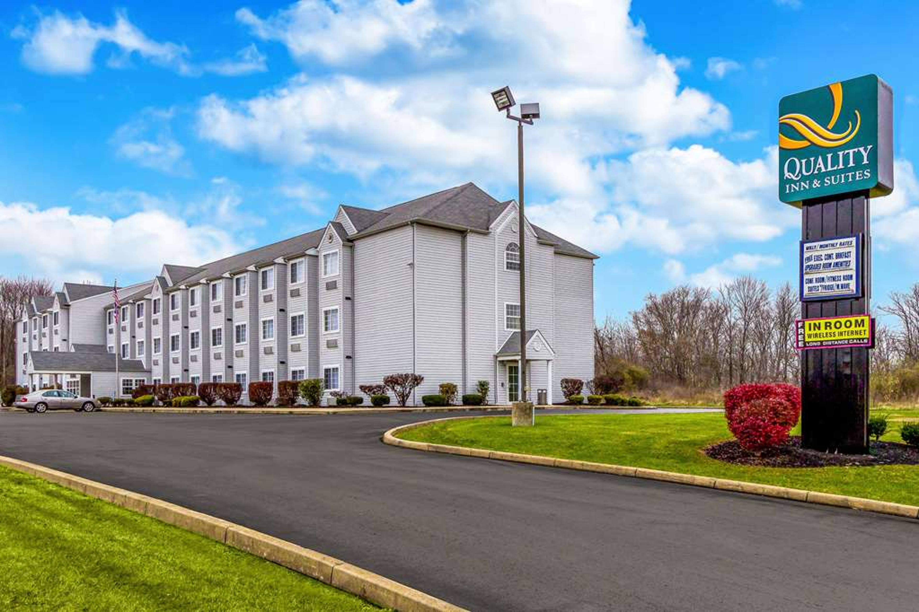 QUALITY INN AND SUITES NORTH LIMA -