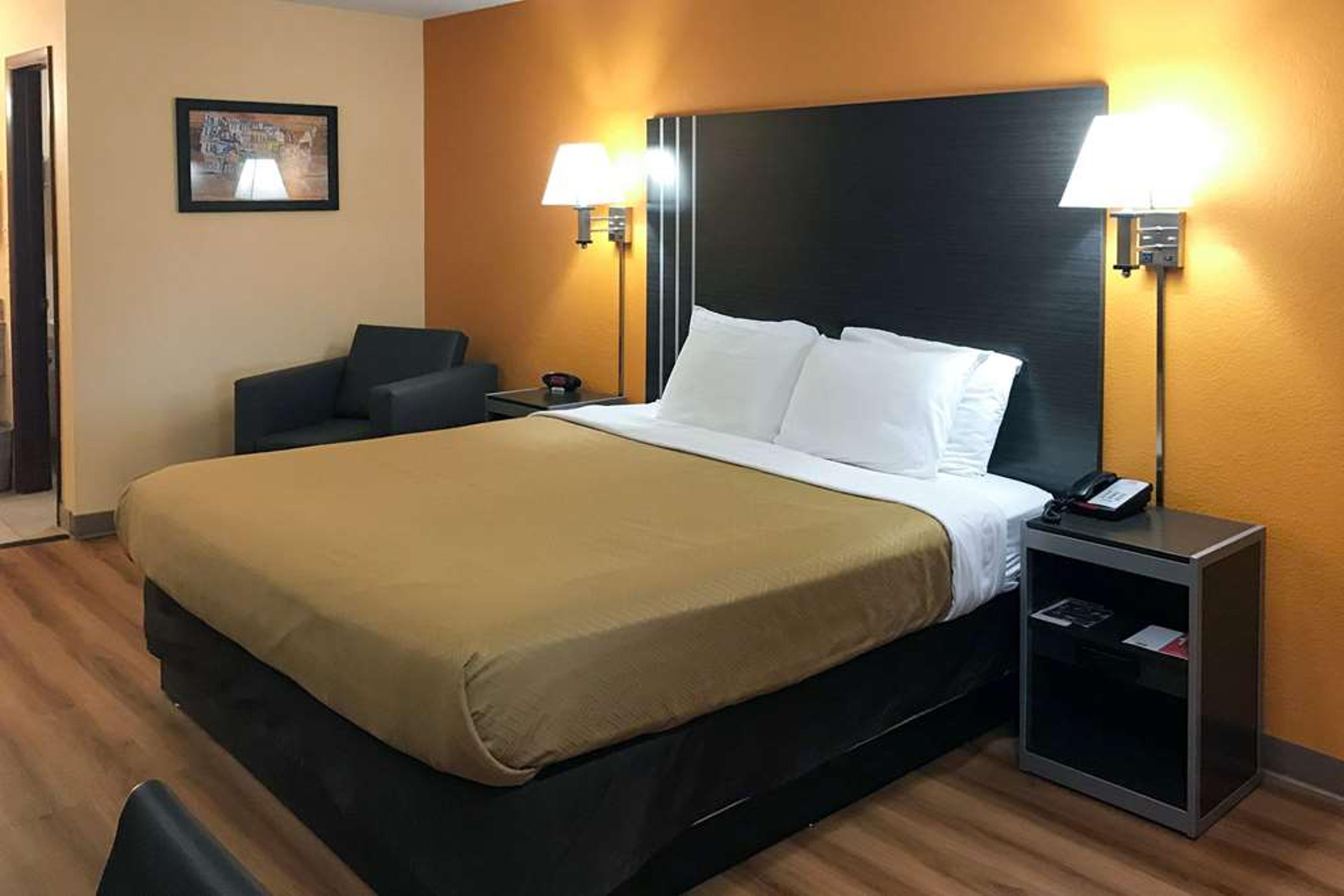 ECONO LODGE