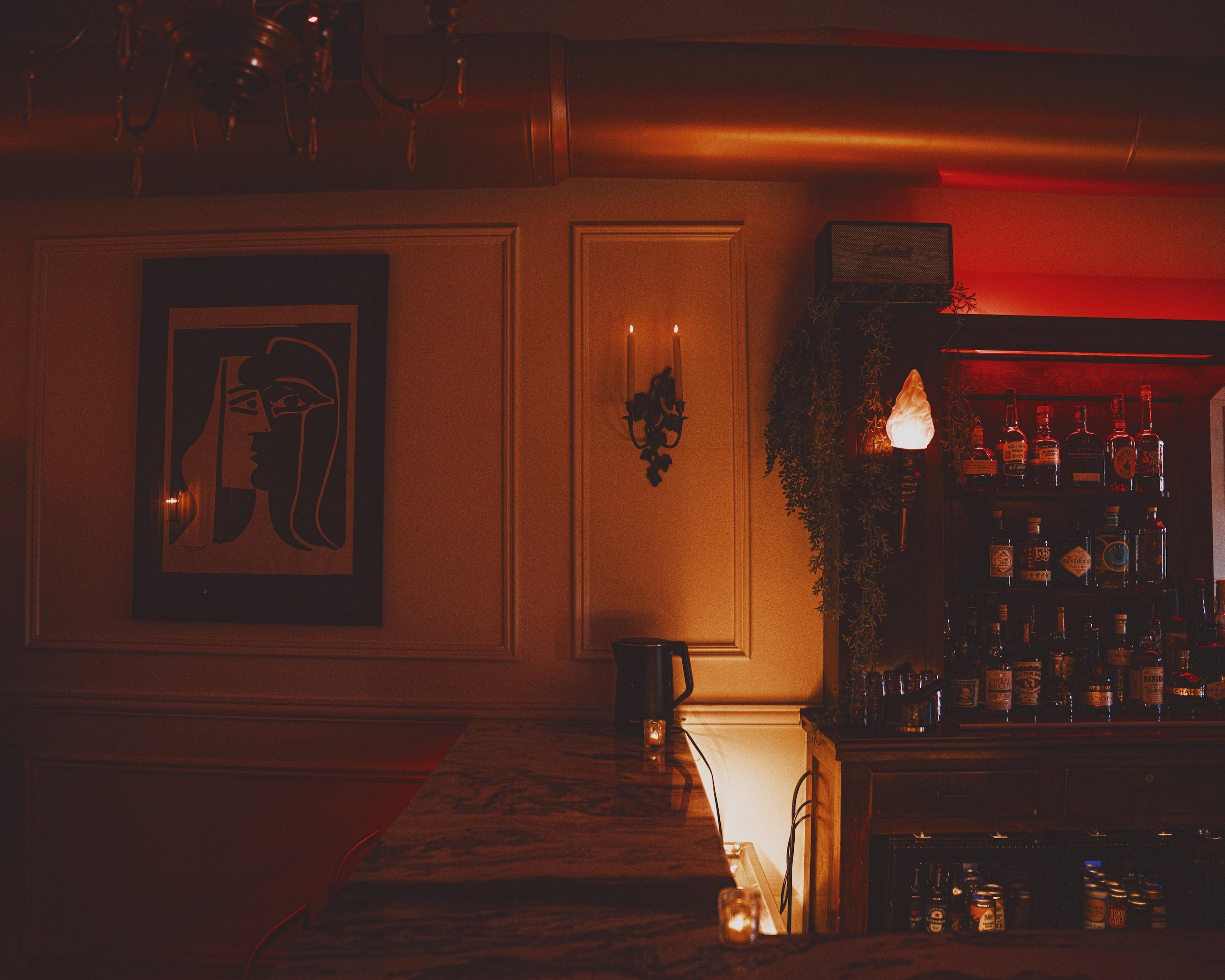 The Amsterdamian
