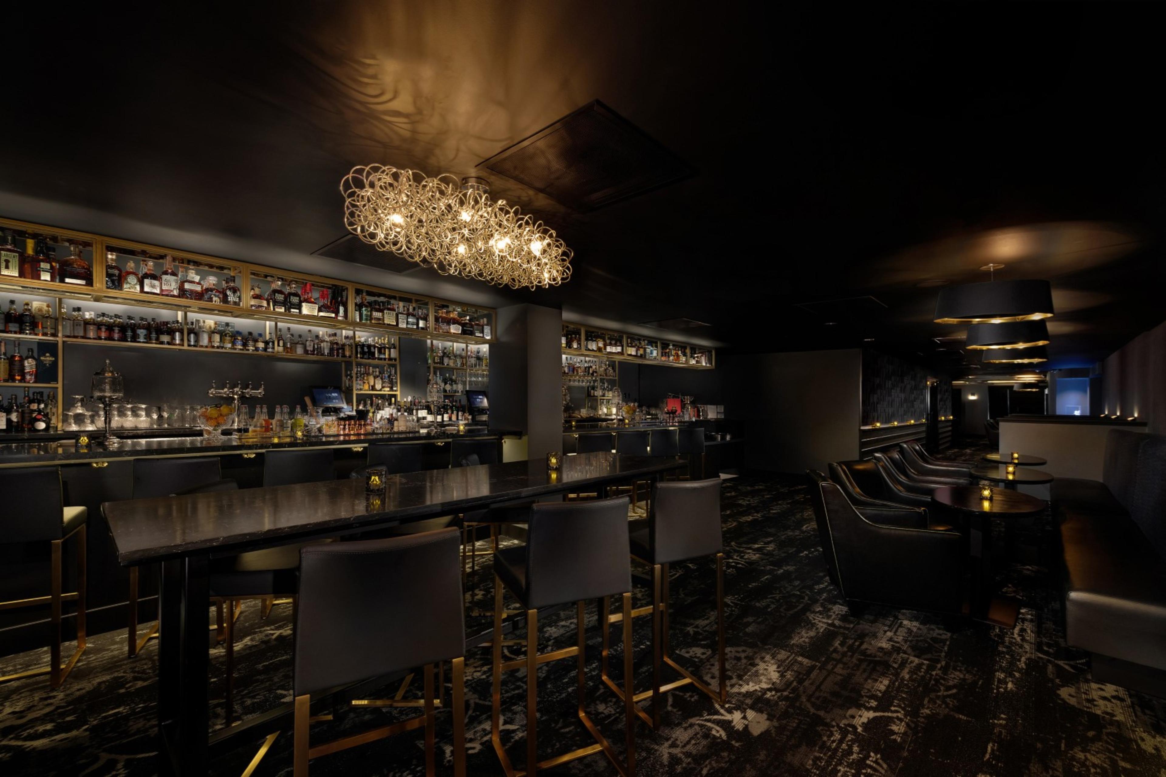 ELEMENTS Bar & Lounge
