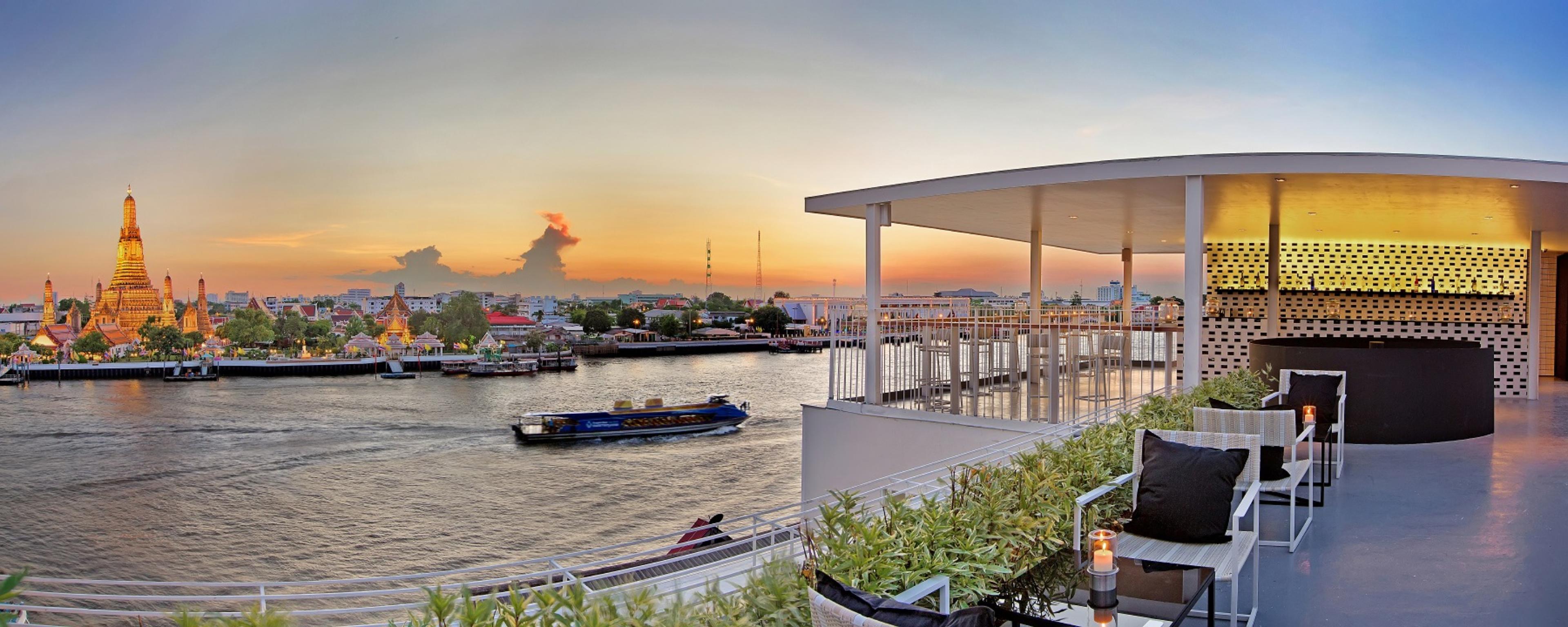 Rooftop Bar at Sala Rattanakosin Bangkok