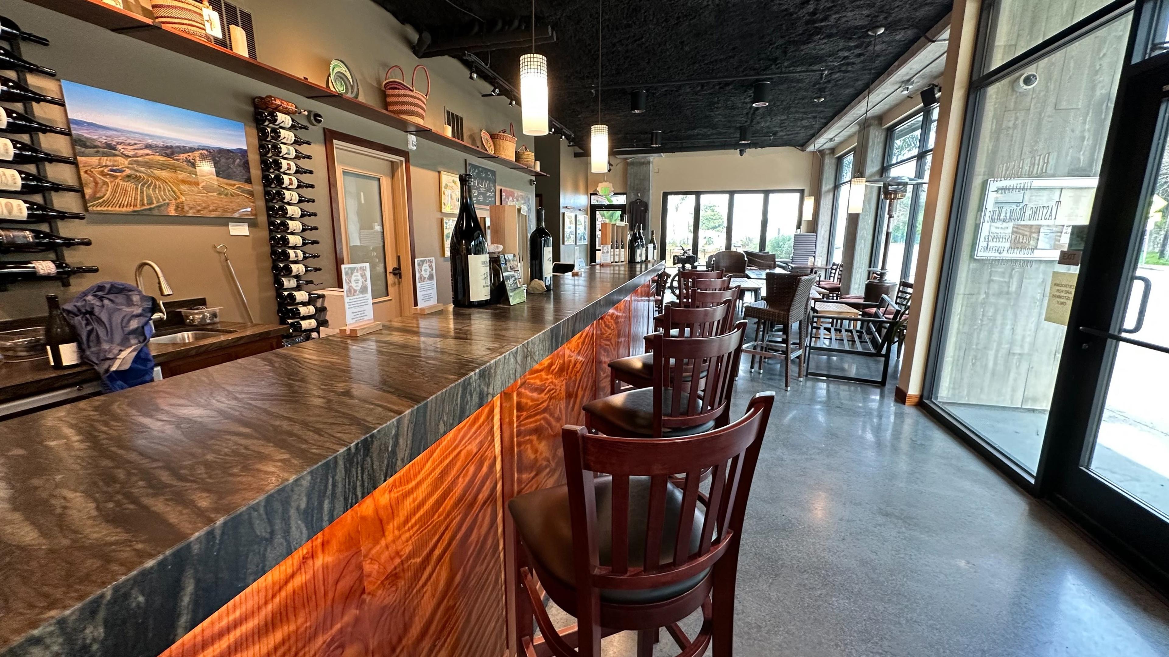 Santa Cruz: Big Basin Vineyard’s Tasting Room & Wine Bar