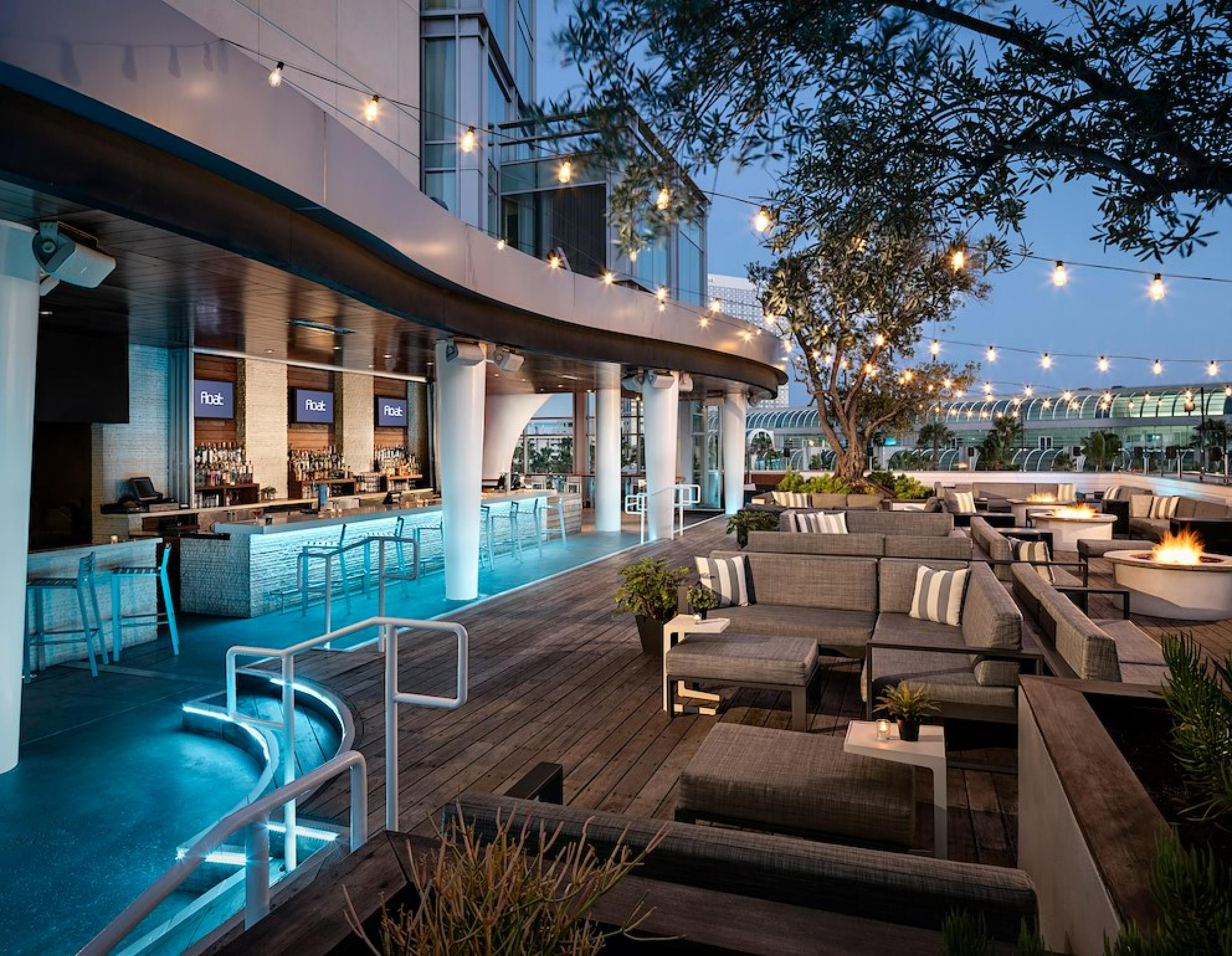 FLOAT Rooftop Lounge