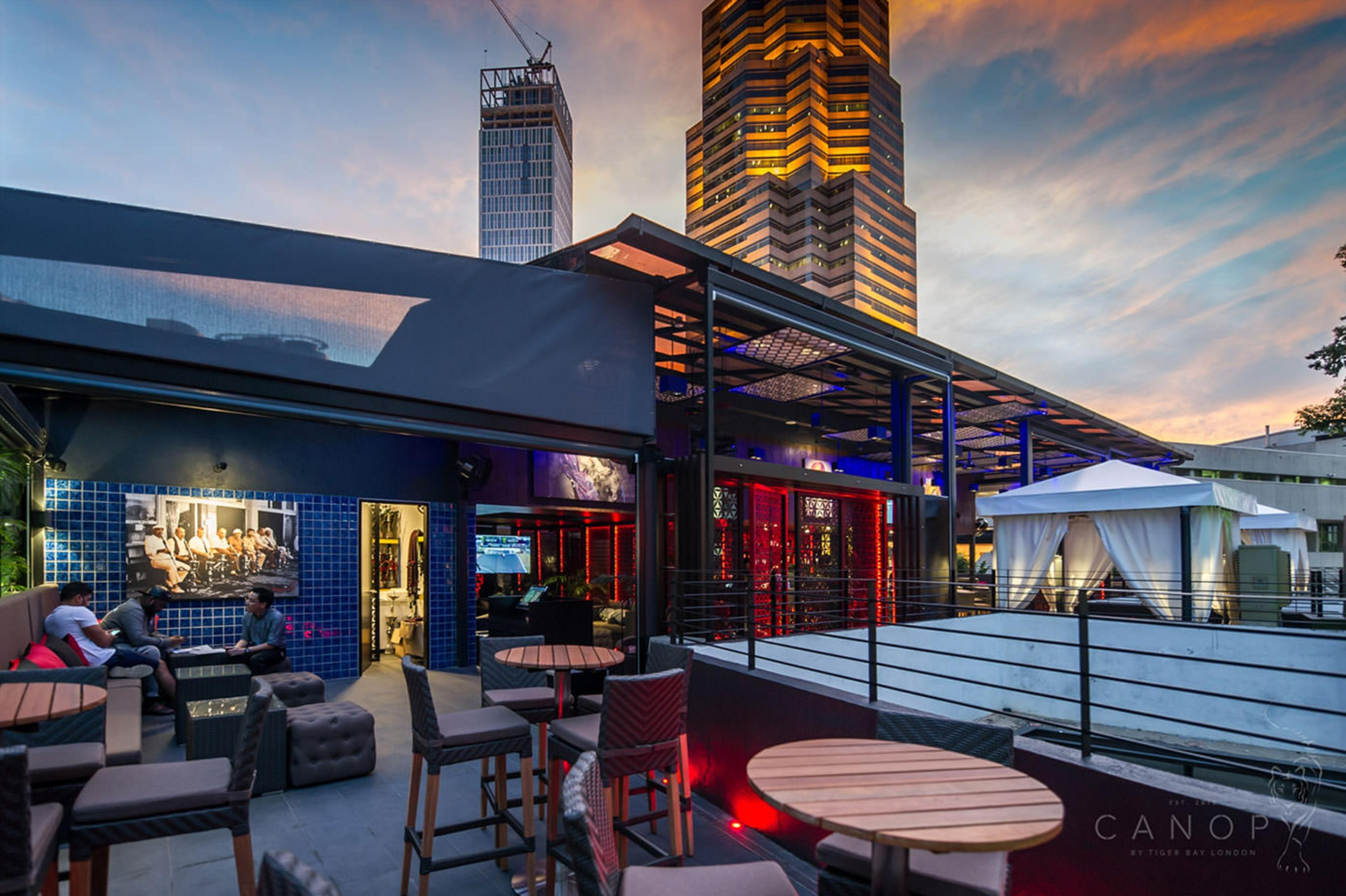 Canopy Lounge Rooftop Bar KL