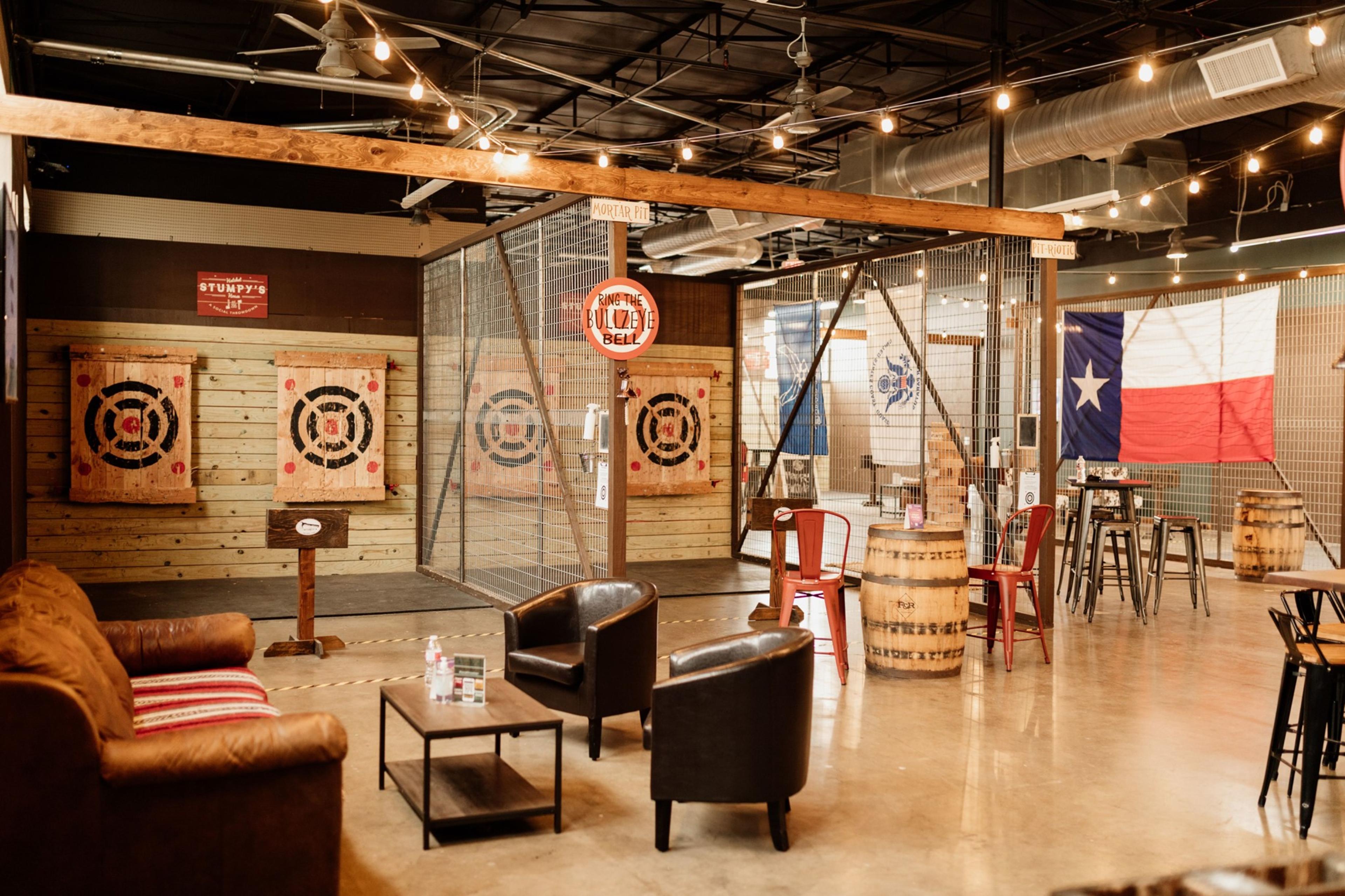 Stumpy's Hatchet House Axe Throwing - Fort Worth Cowtown