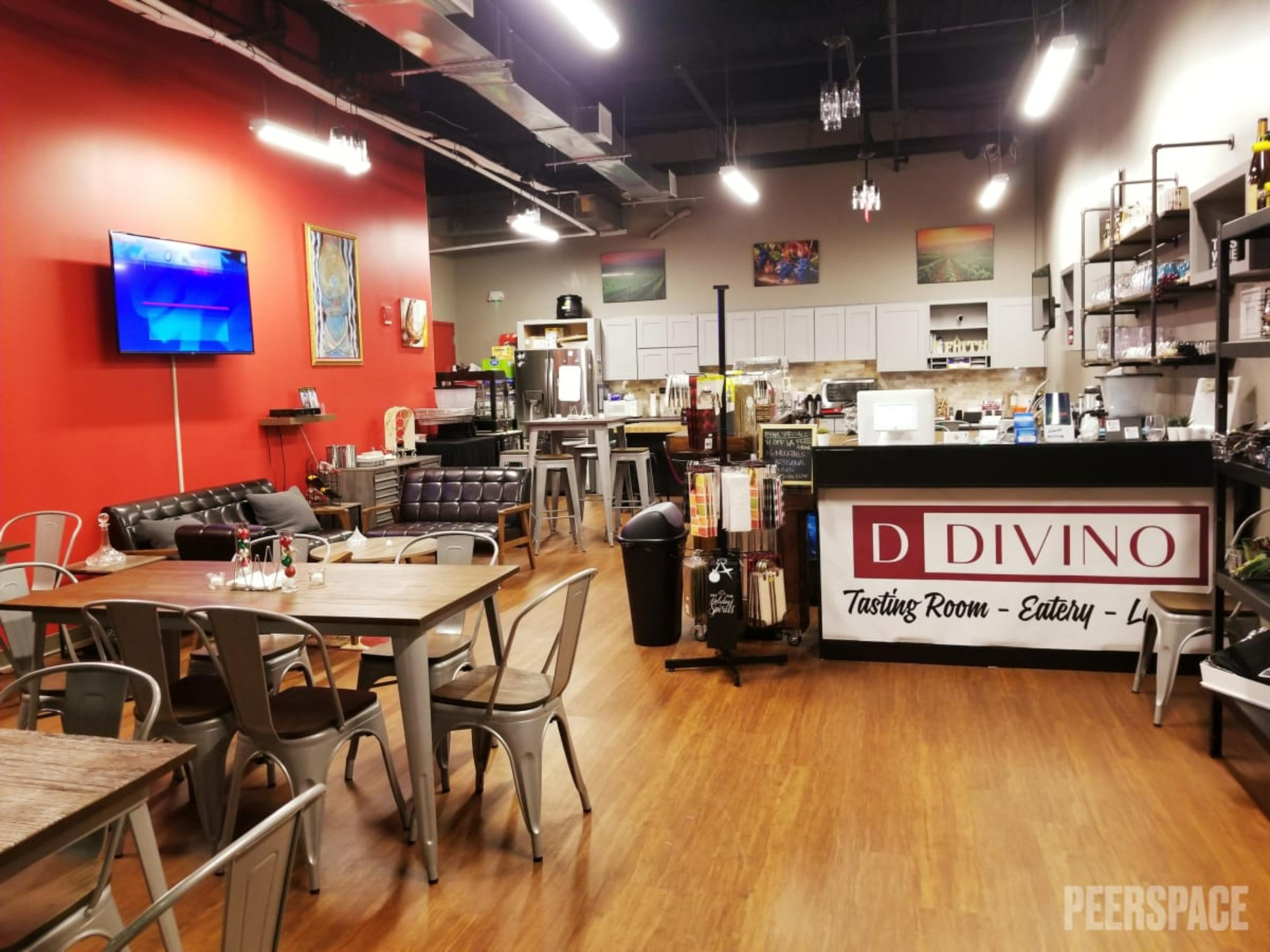 Divino Tasting Room, Eatery & Lounge