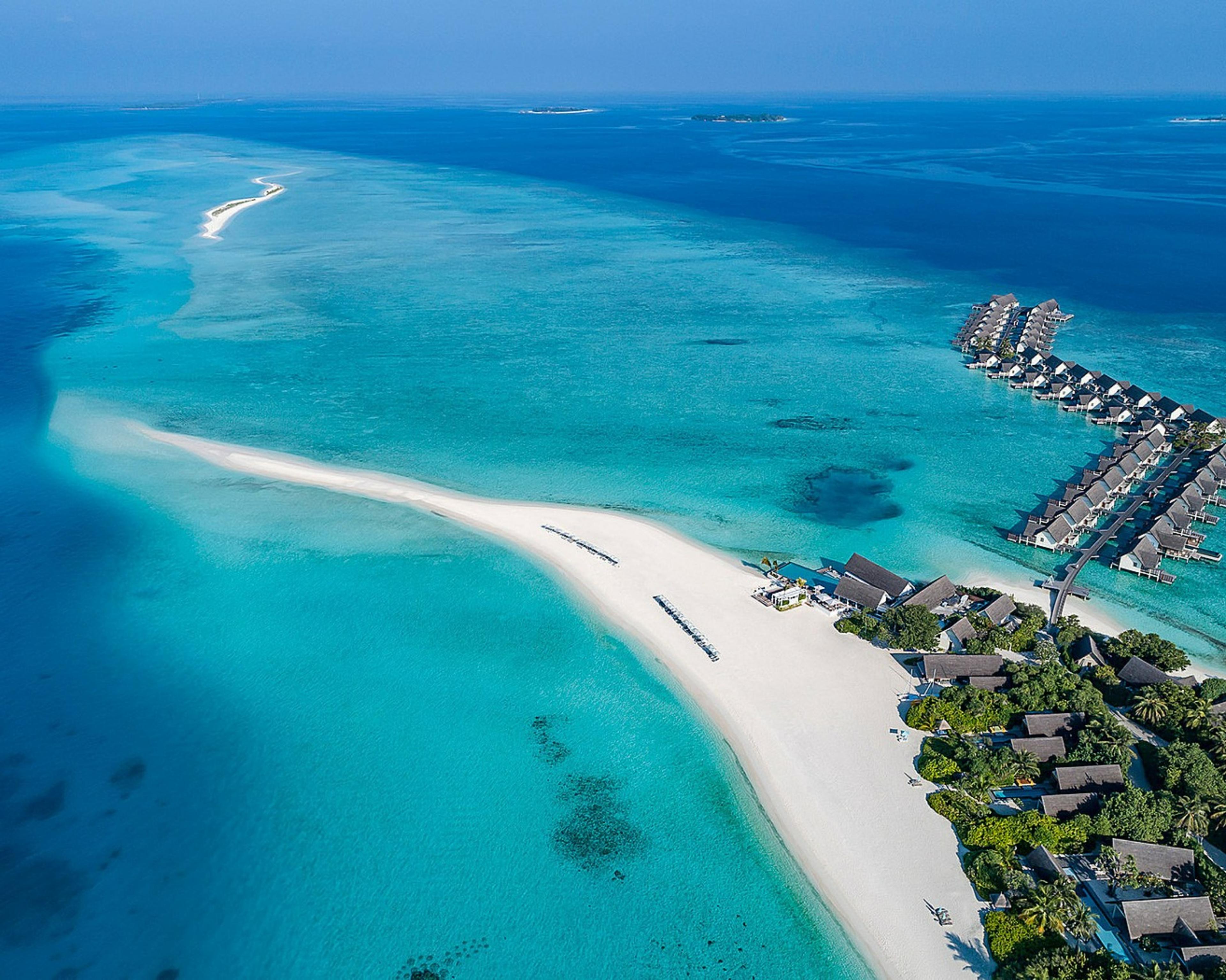 Four Seasons Resort at Landaa Giraavaru - Baa Atoll, Maldives