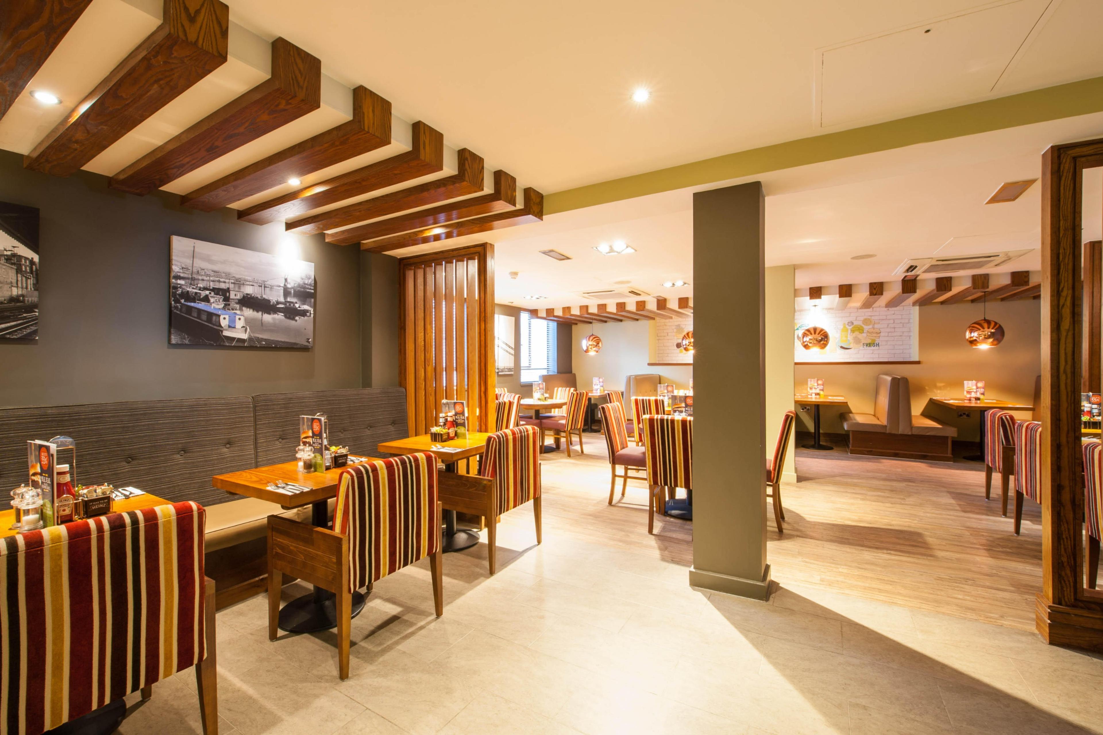 Premier Inn London Hammersmith (Ravenscourt Park) hotel