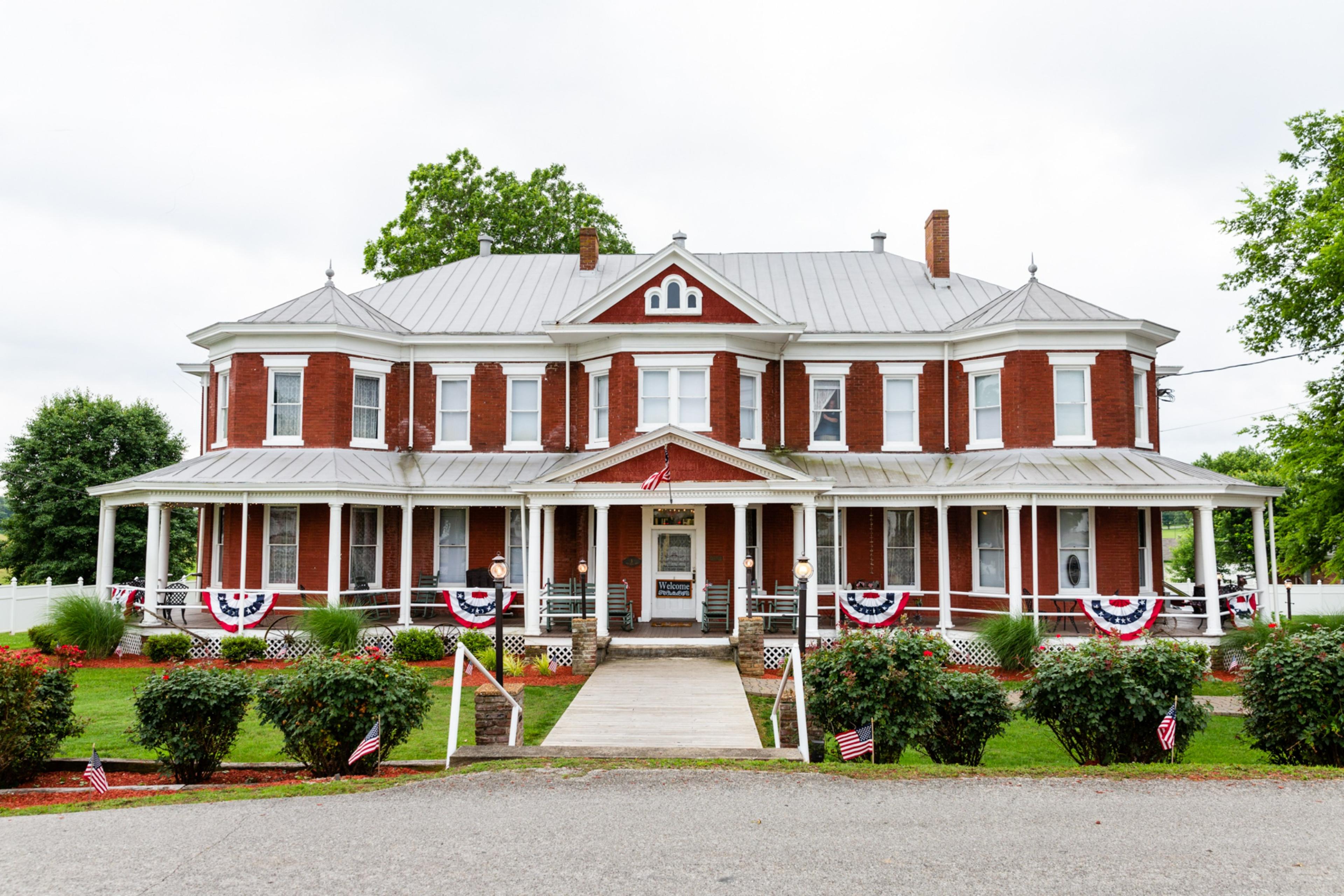 Grand Victorian Inn