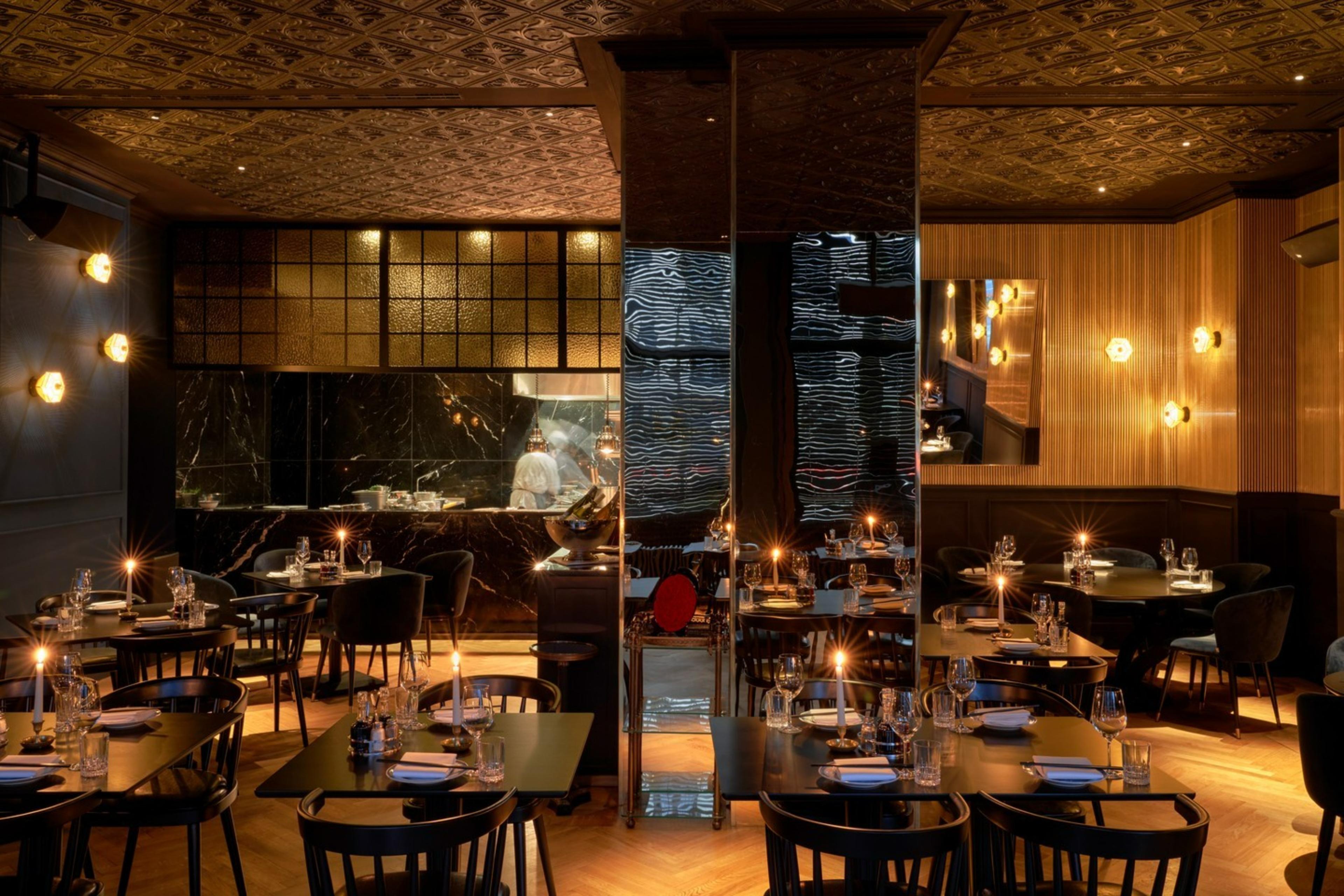 Golden Phoenix - Restaurant
